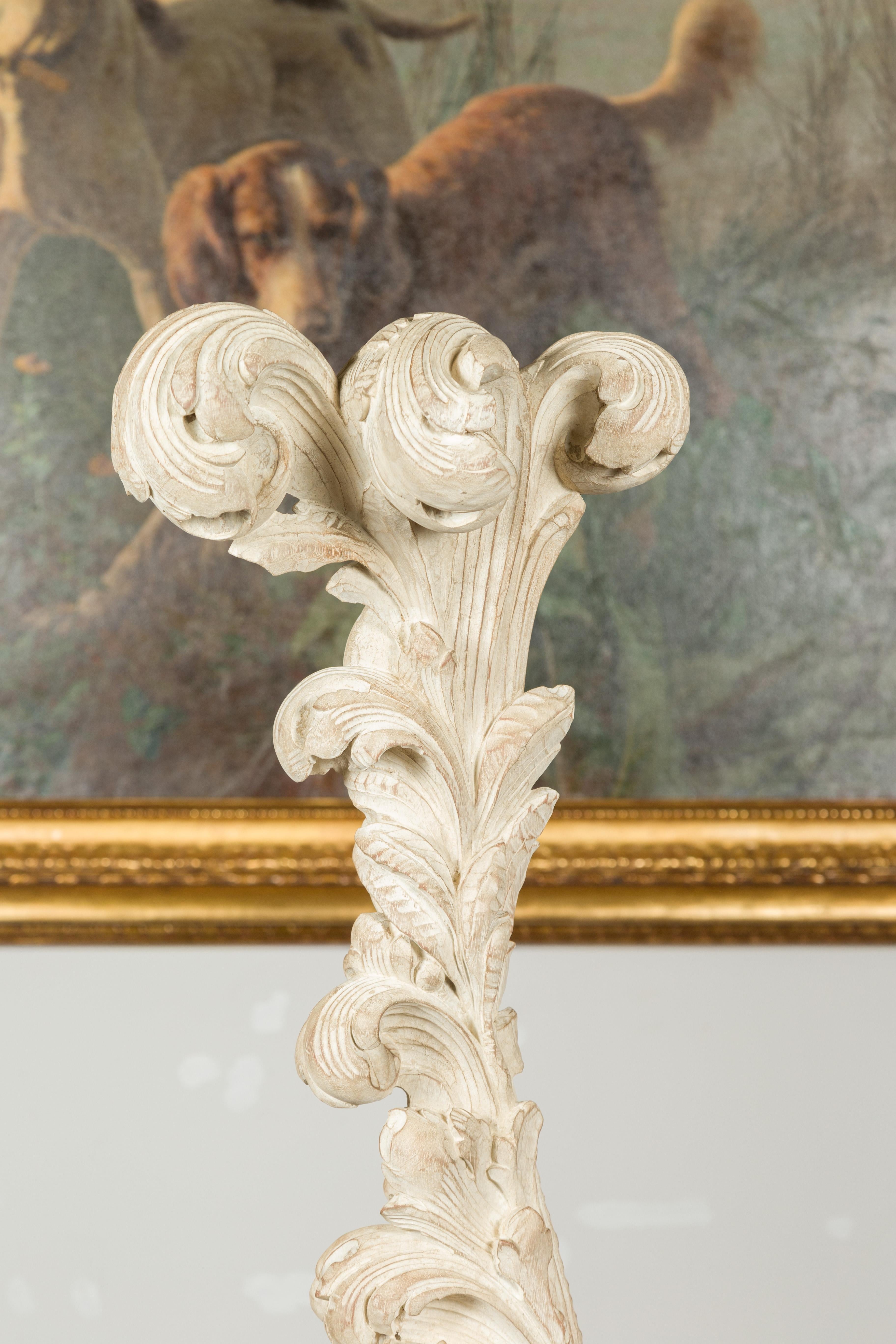 French Pair of Maison Jansen Foliage Carved and Painted Wooden Fragments circa 1940 For Sale