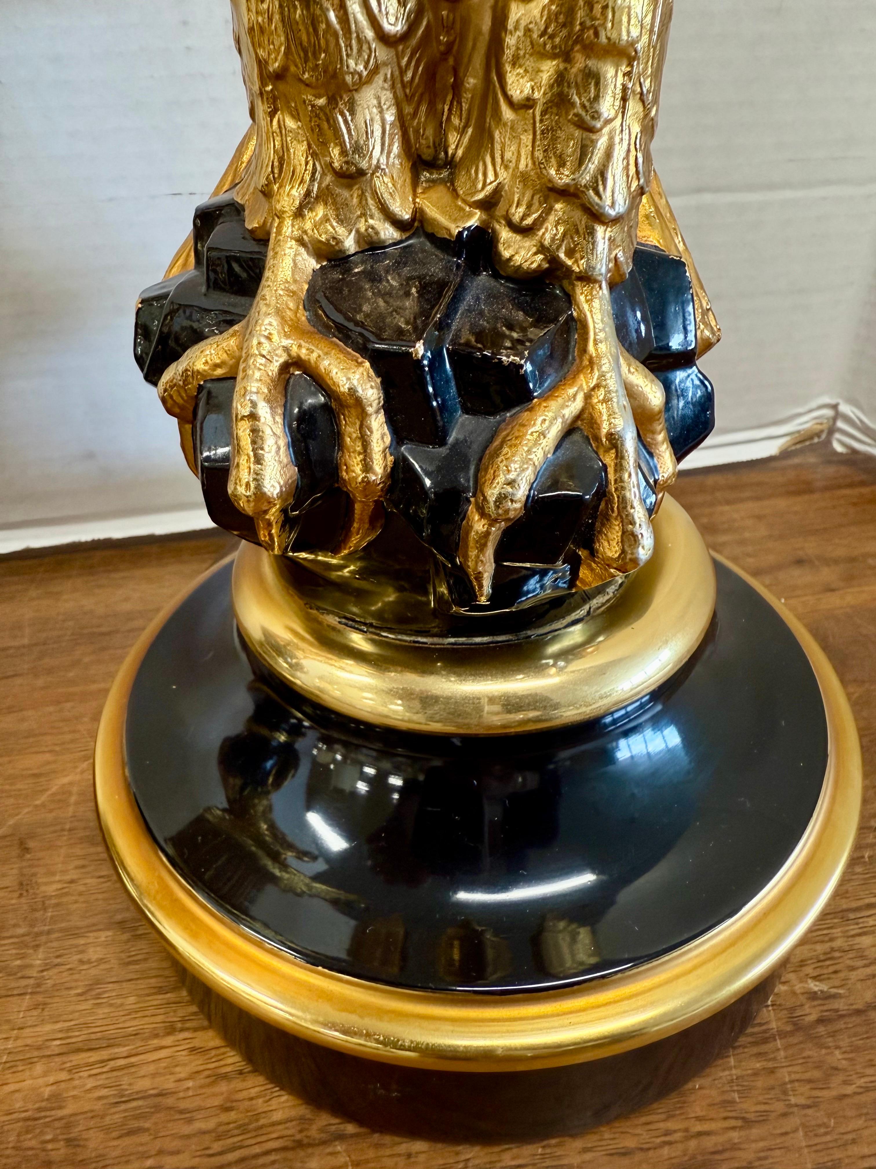 Paar Maison Jansen Eagle Statement-Lampen aus vergoldeter Bronze im Angebot 3