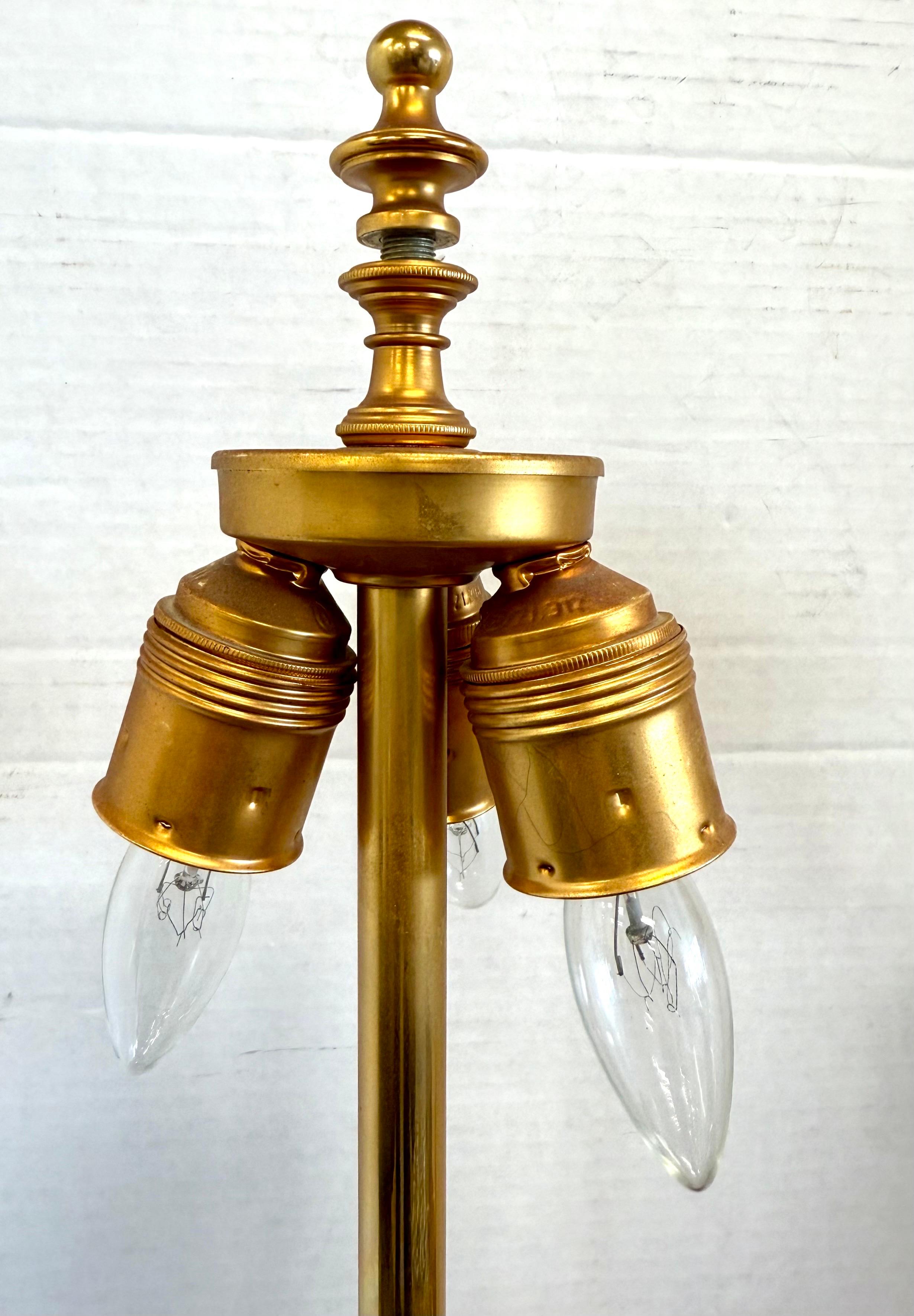 Paar Maison Jansen Eagle Statement-Lampen aus vergoldeter Bronze im Angebot 5