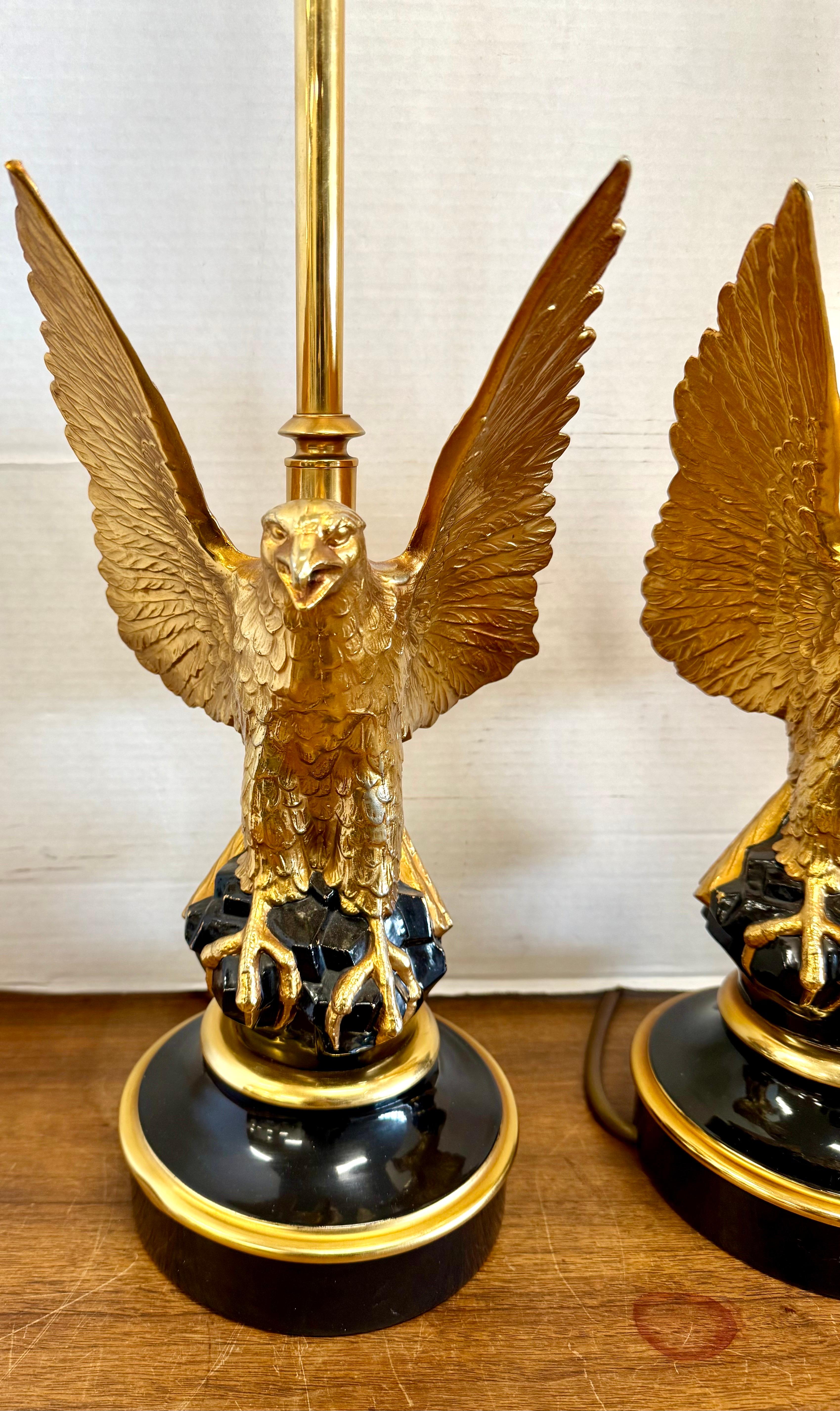 Paar Maison Jansen Eagle Statement-Lampen aus vergoldeter Bronze im Angebot 6
