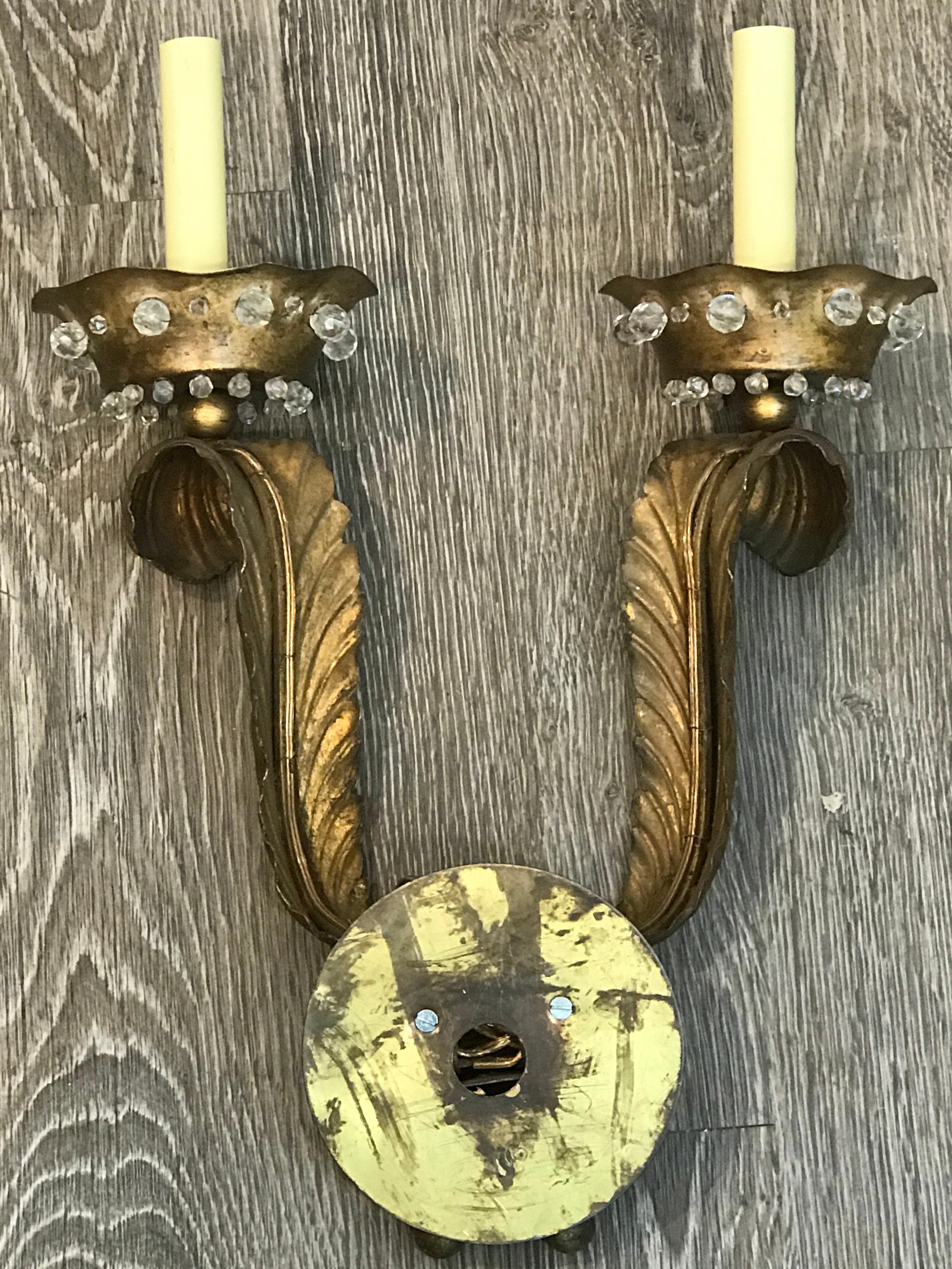 20th Century Pair of Maison Jansen Gilt Feather Motif Wall Sconces For Sale