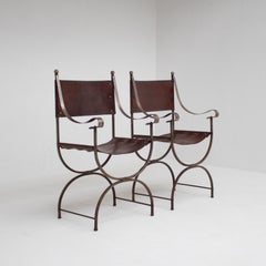 Paire de chaises en cuir de la Maison Jansen, France années 1950