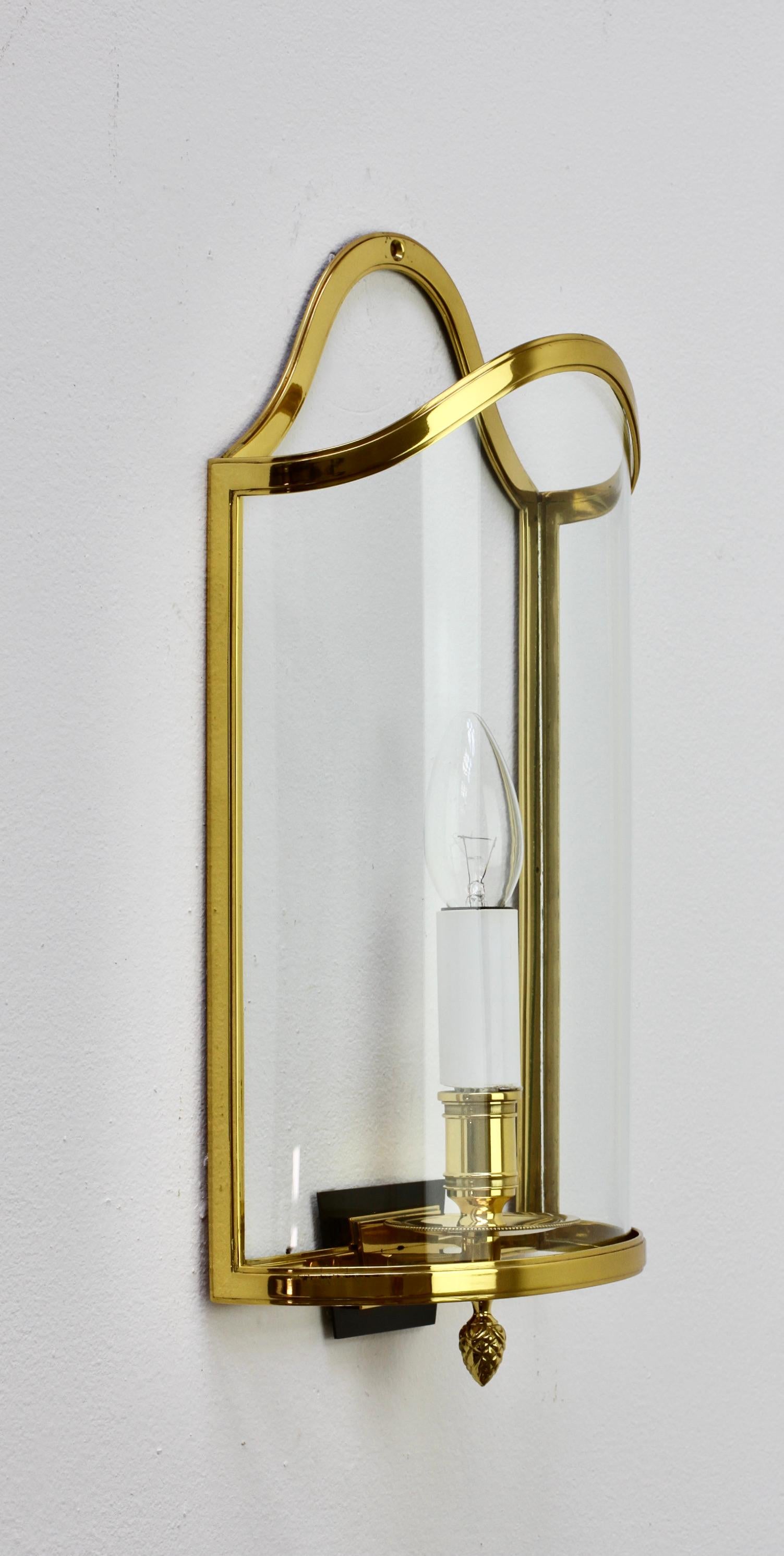 Mid-Century Modern Pair of Maison Jansen Style Polished Brass Sconces by Vereinigte Werkstätten For Sale