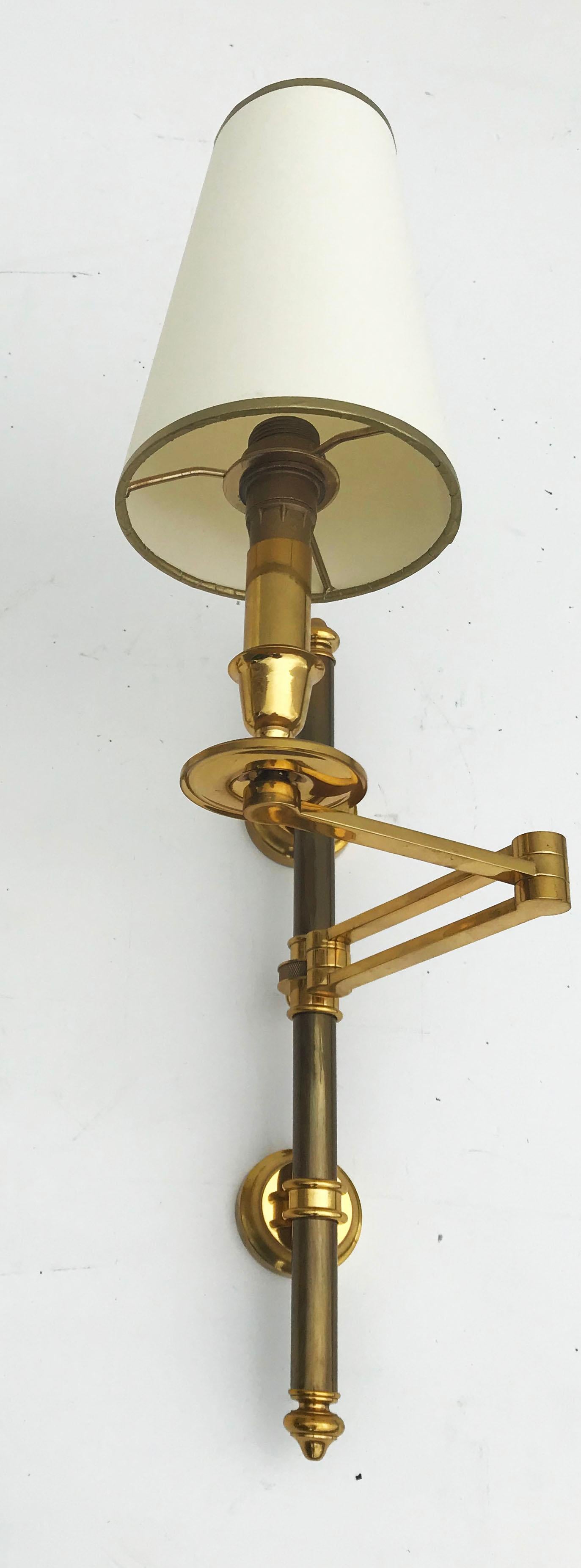 Superb pair of Maison Jansen retractable sconces,
US rewired and in working condition
Measures:
Back plate 2.3/8