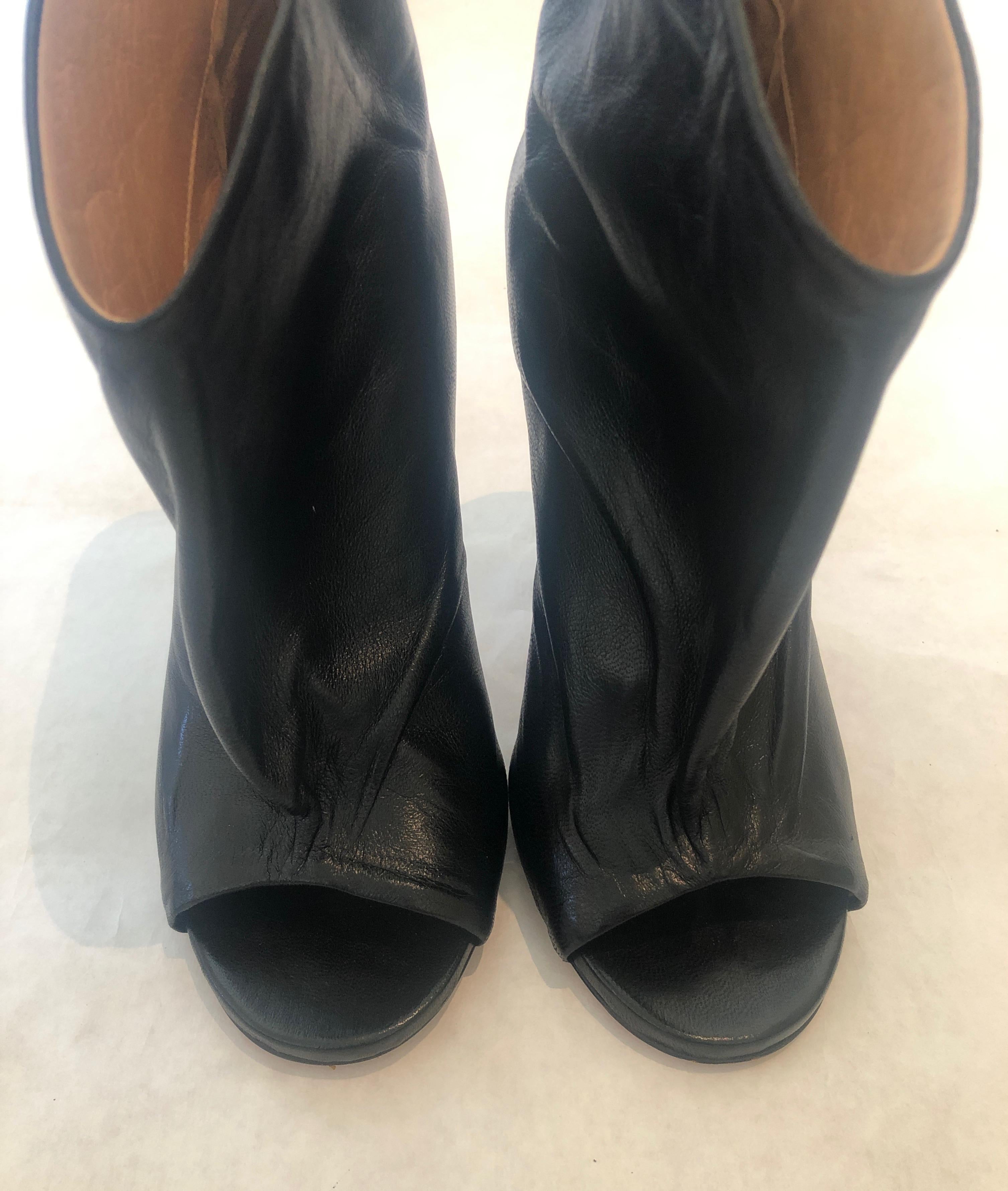 Pair of Maison Martin Margiala Black Open Toe Ankle Boots w/ Wide Unfitted Top  For Sale 9