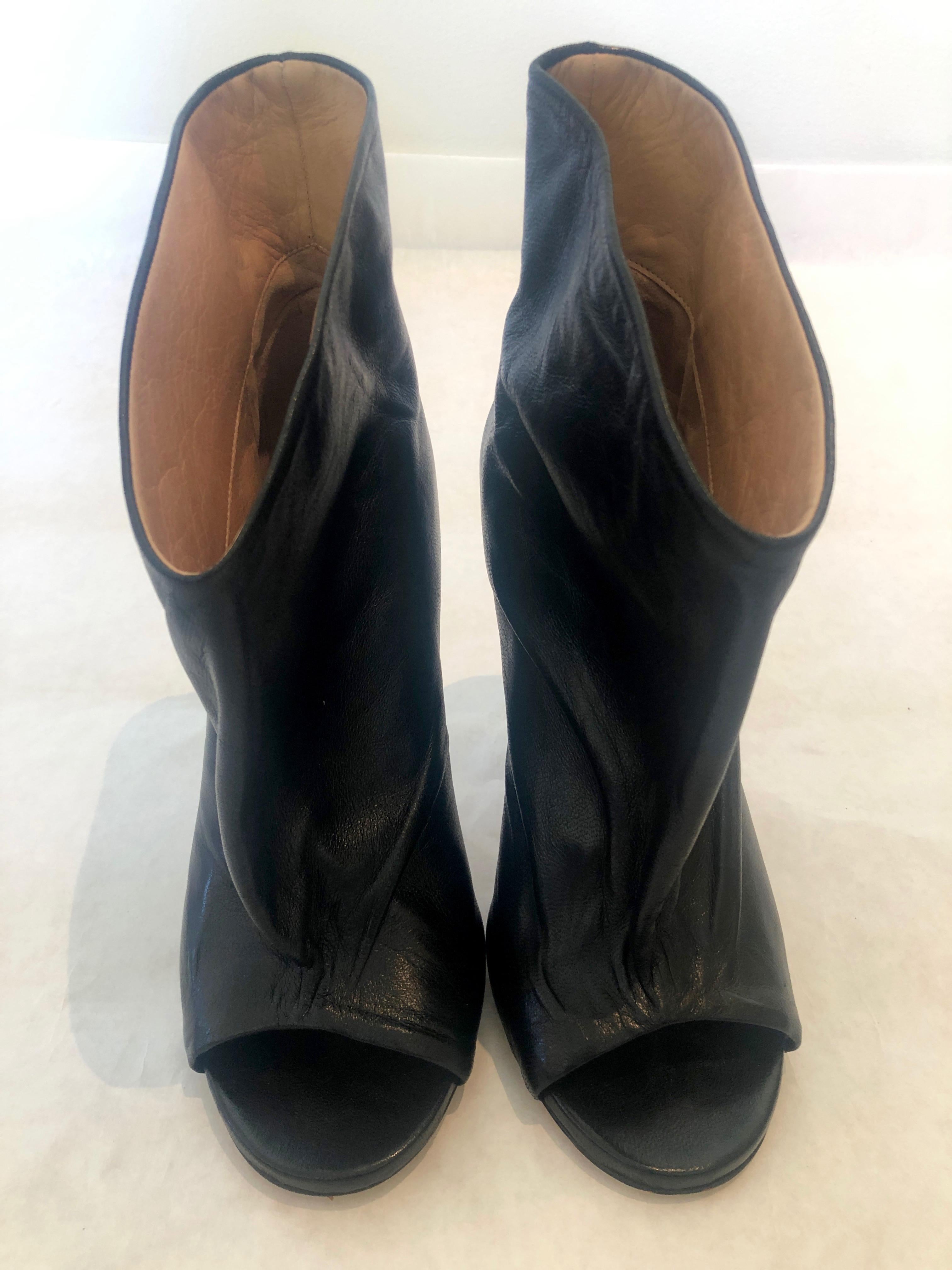 Pair of Maison Martin Margiala Black Open Toe Ankle Boots w/ Wide Unfitted Top  For Sale 10