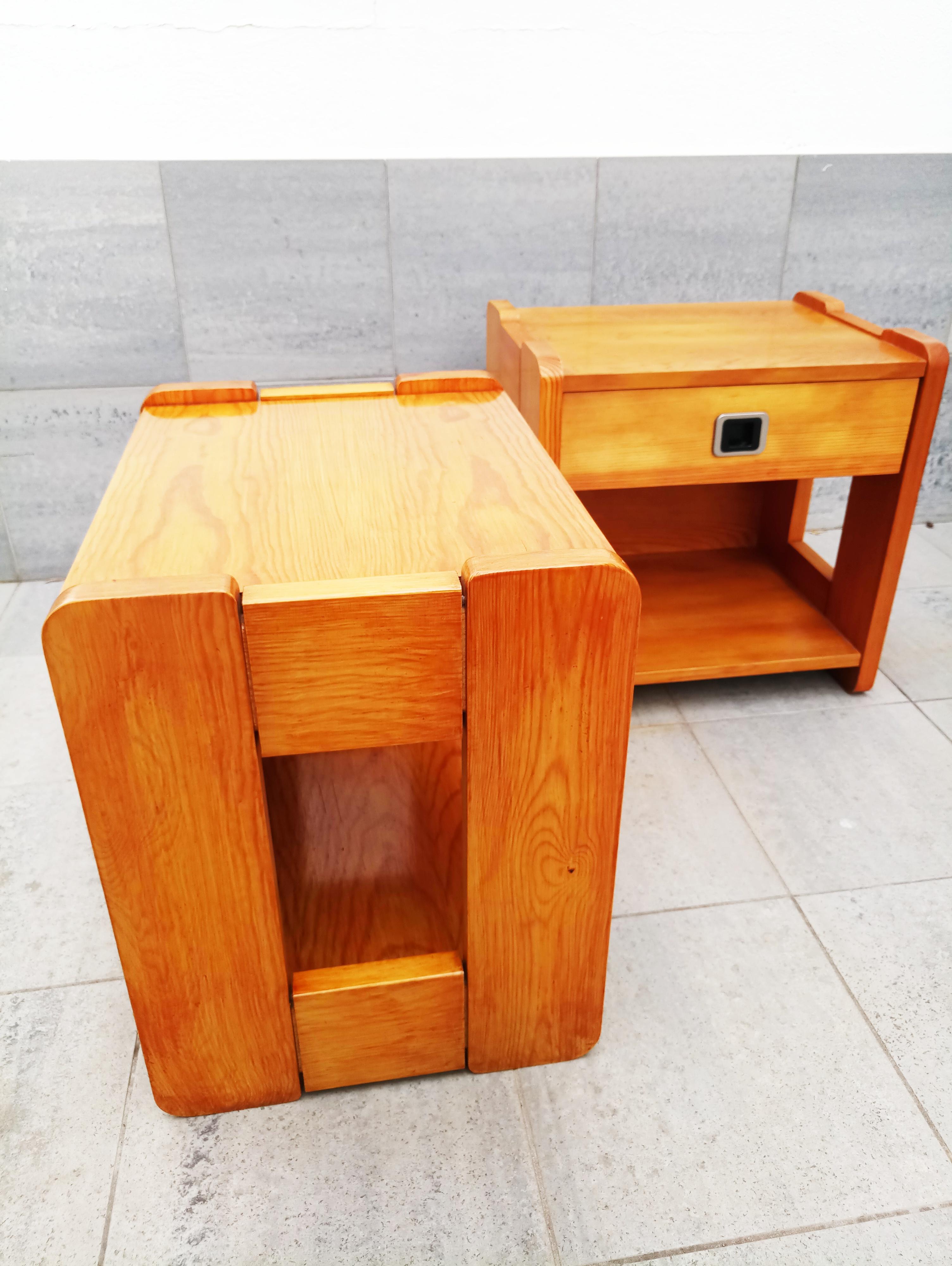 French Pair of Maison Regain End Tables, France, 1970s For Sale