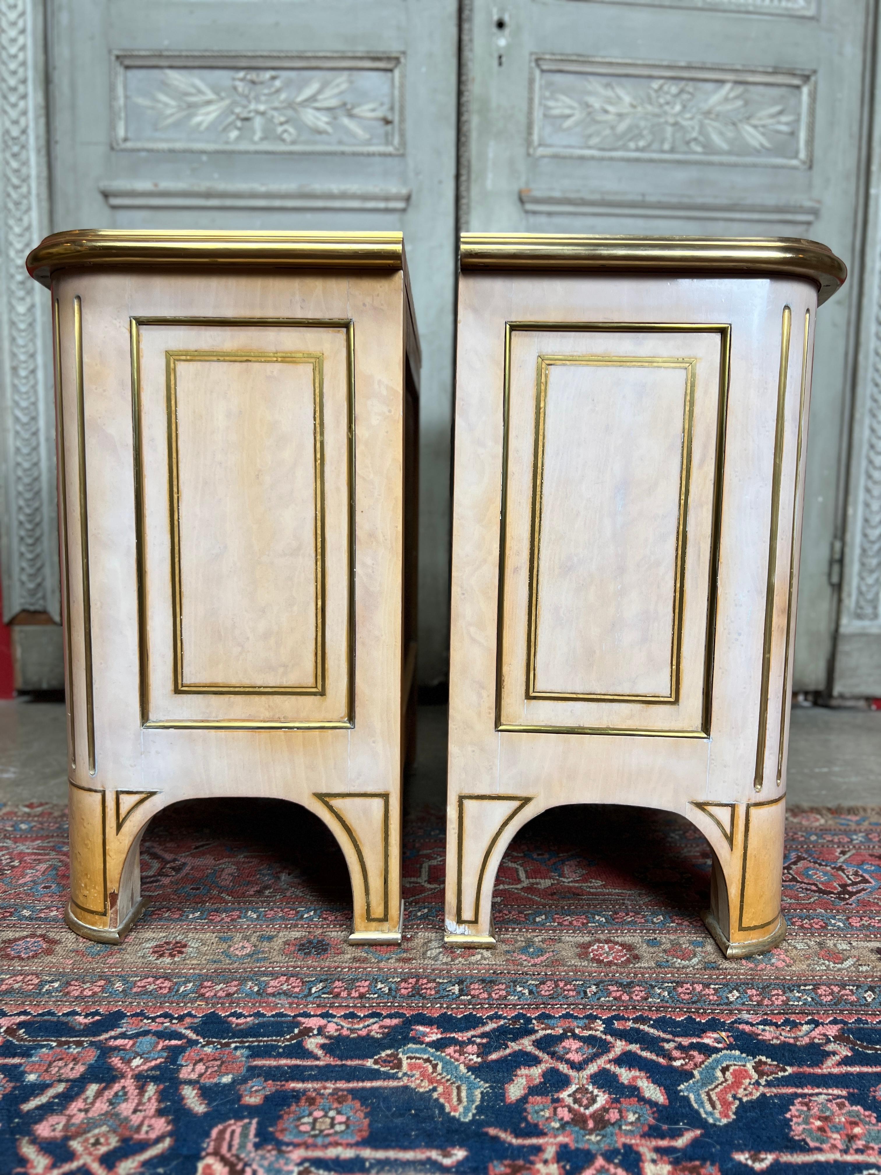 Hand-Crafted Pair of Maison Romeo Chest of Drawers in Maple Bronze and Pink Lacquer For Sale