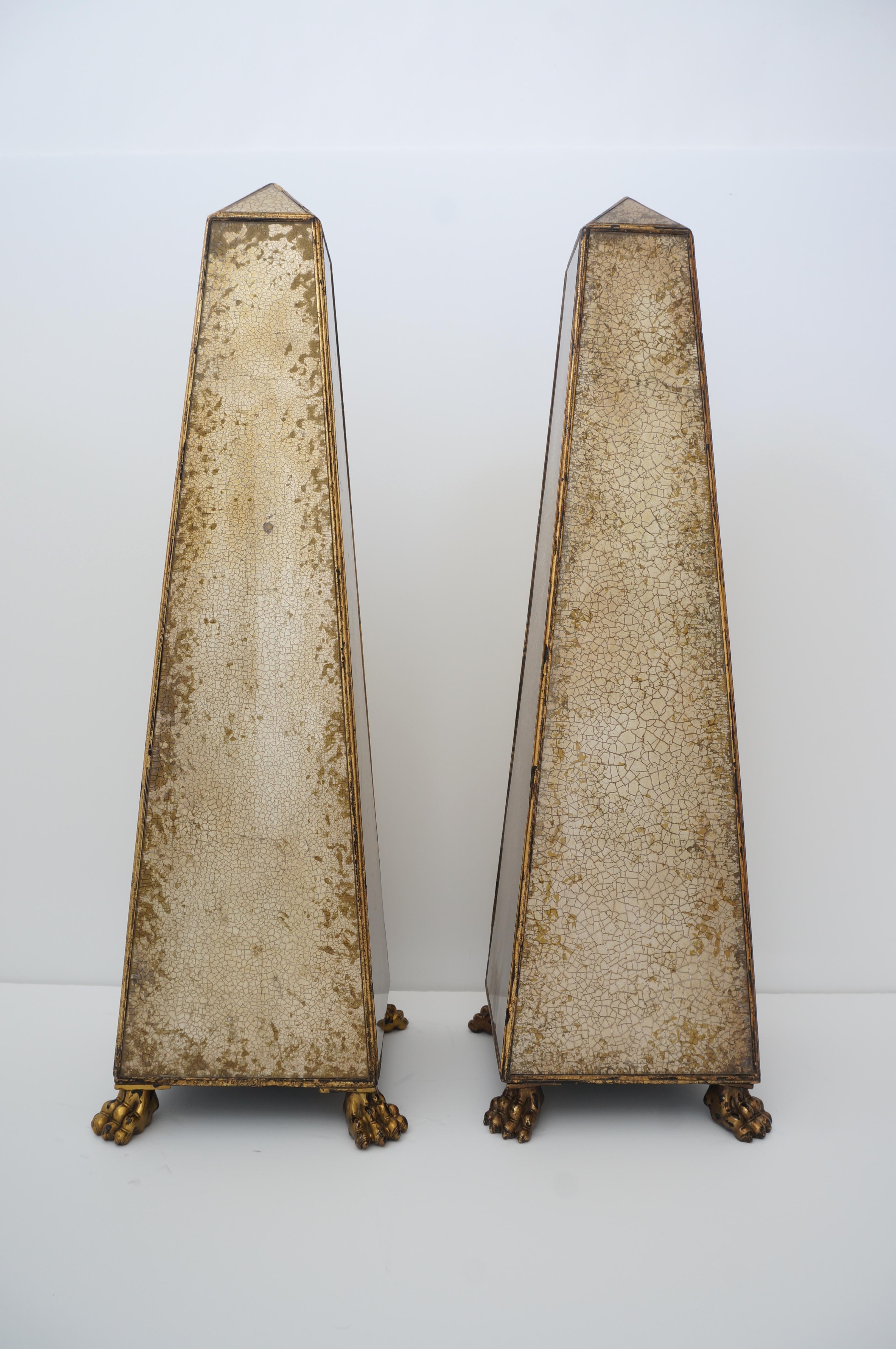 Pair of Maitland Smith Attributed Églomisé Obelisks In Good Condition In West Palm Beach, FL