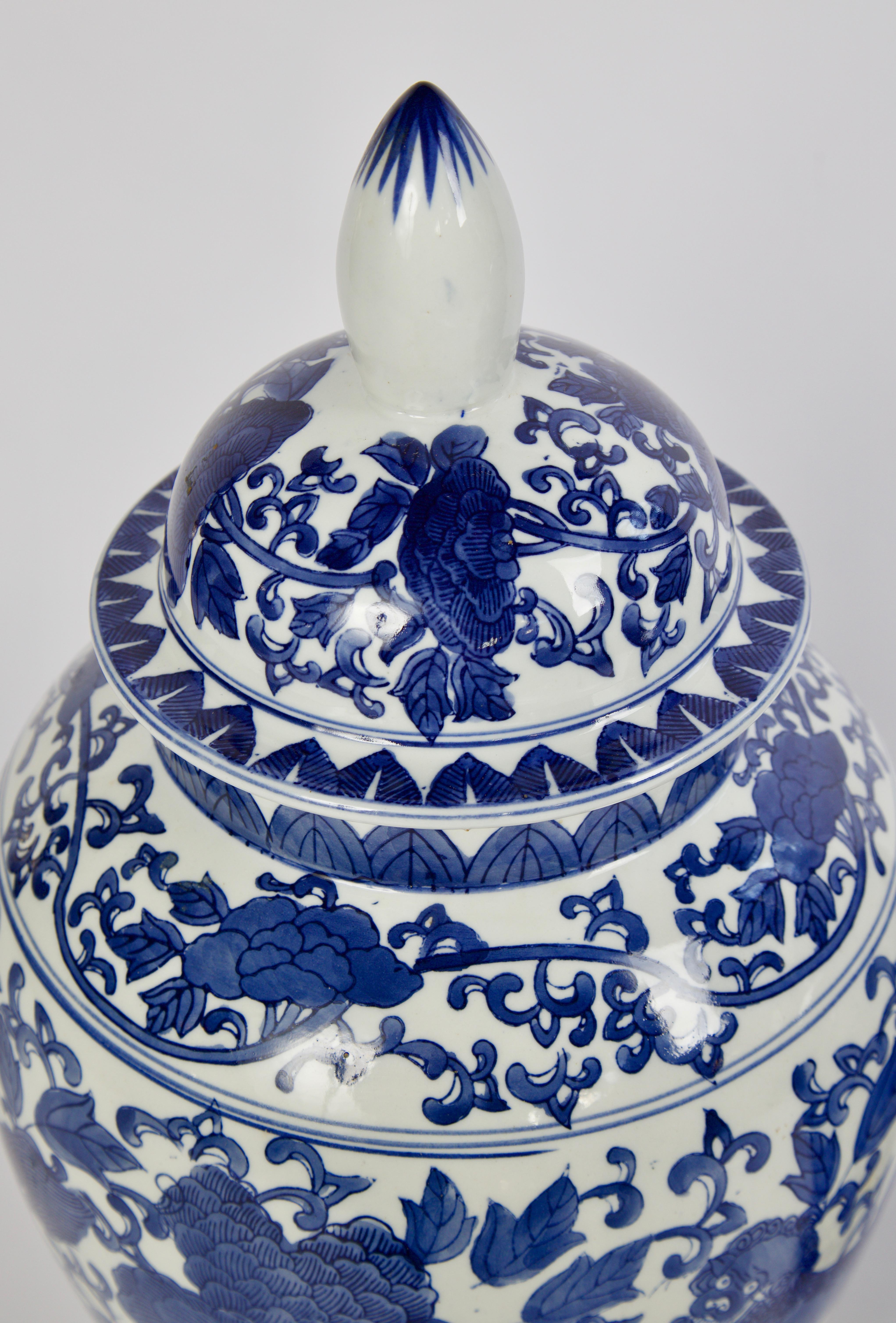 Chinese Export Pair of Maitland Smith Blue and White Chinese Porcelain Ginger Jars