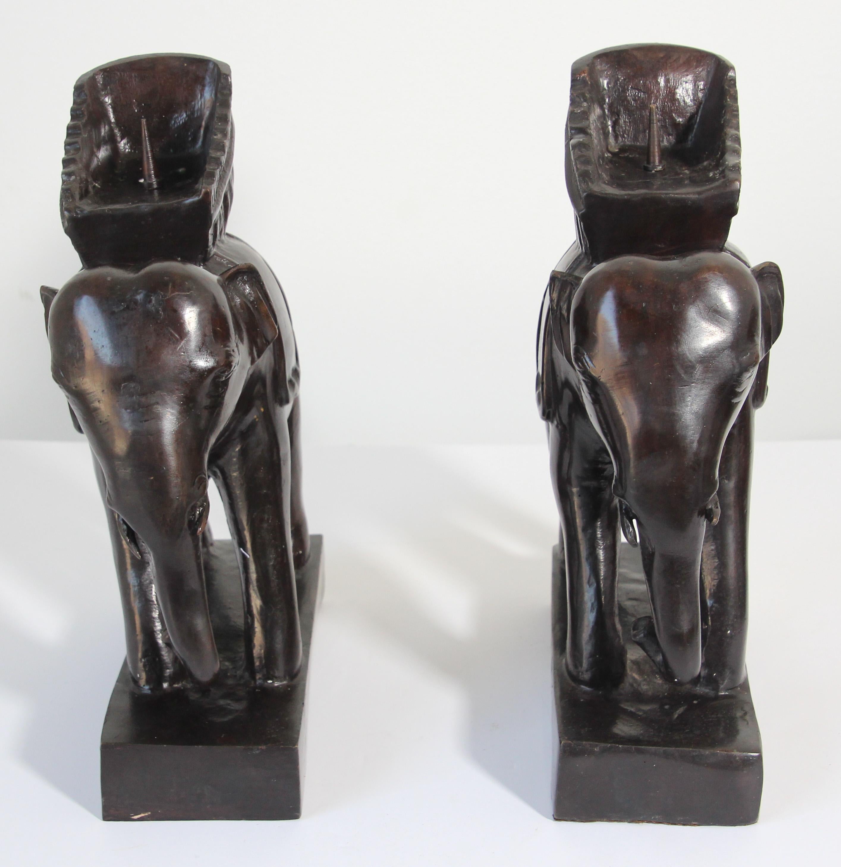 Bronze Paire de bougeoirs vintage Maitland Smith en bronze représentant un éléphant en vente