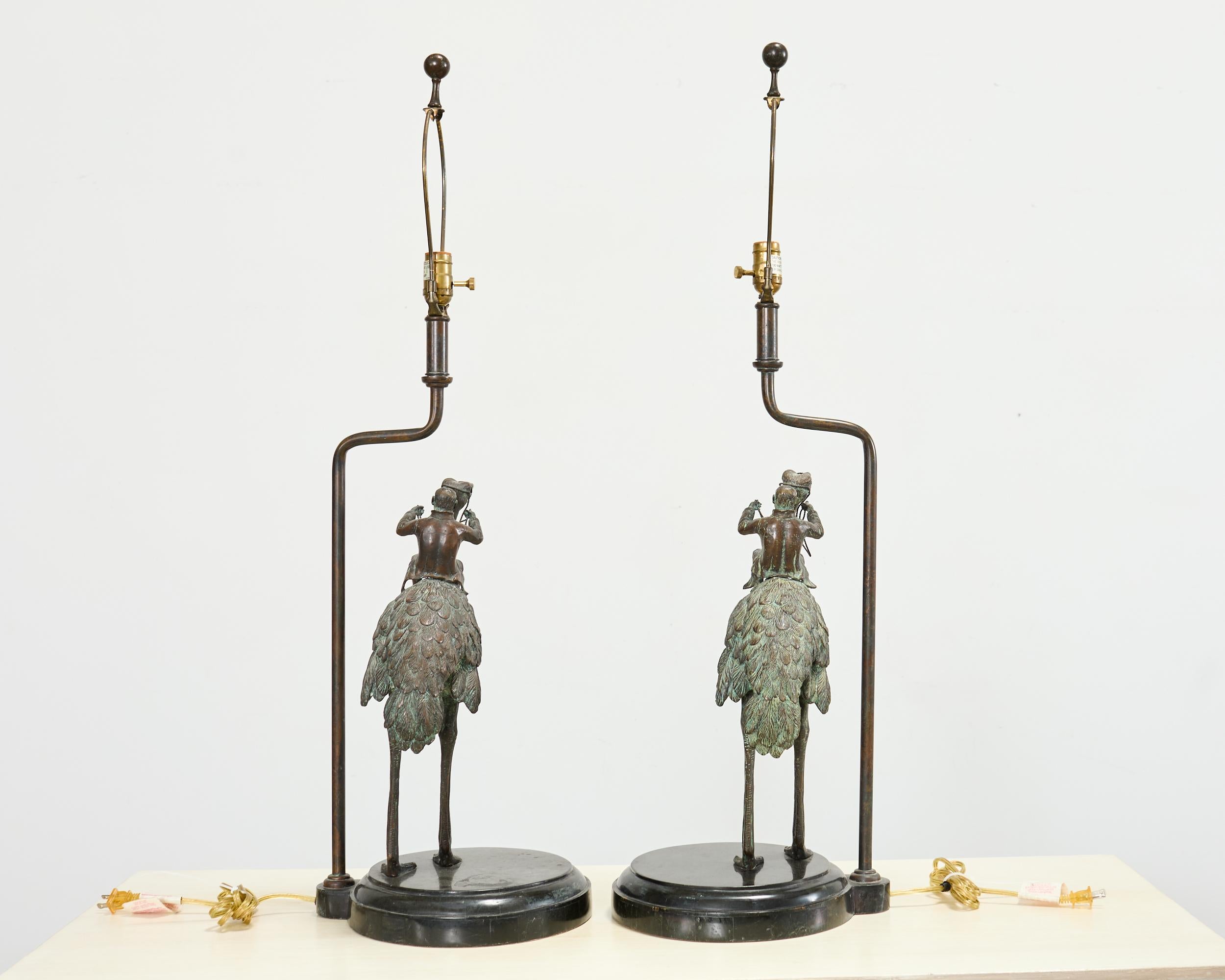 Paire de lampes de table en bronze Maitland Smith à l'effigie de l'autruche en vente 9
