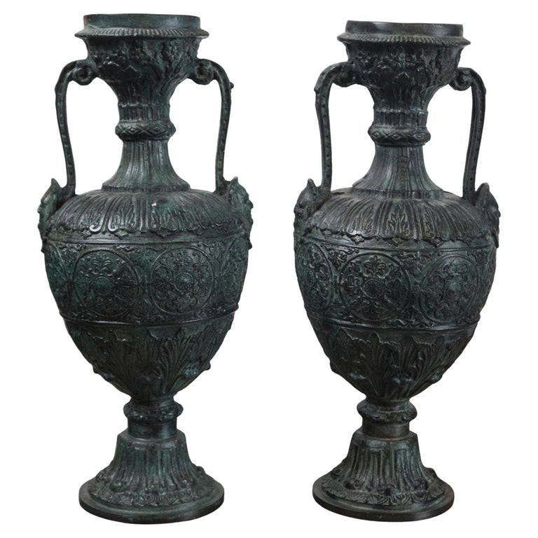 Pair of Maitland Smith Bronze Urns For Sale at 1stDibs