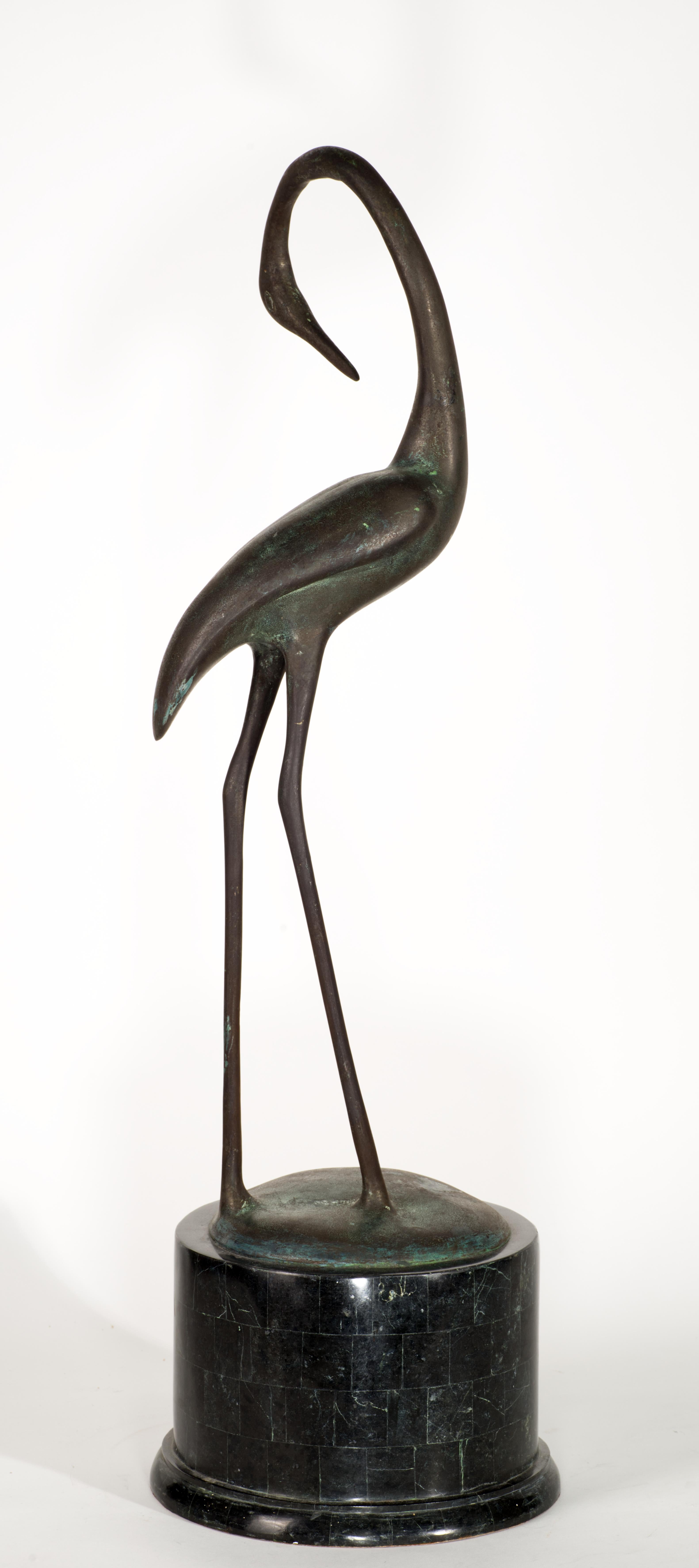 Coppia di grandi sculture di uccelli in bronzo e marmo di Maitland Smith & Smith, con etichetta in vendita 5