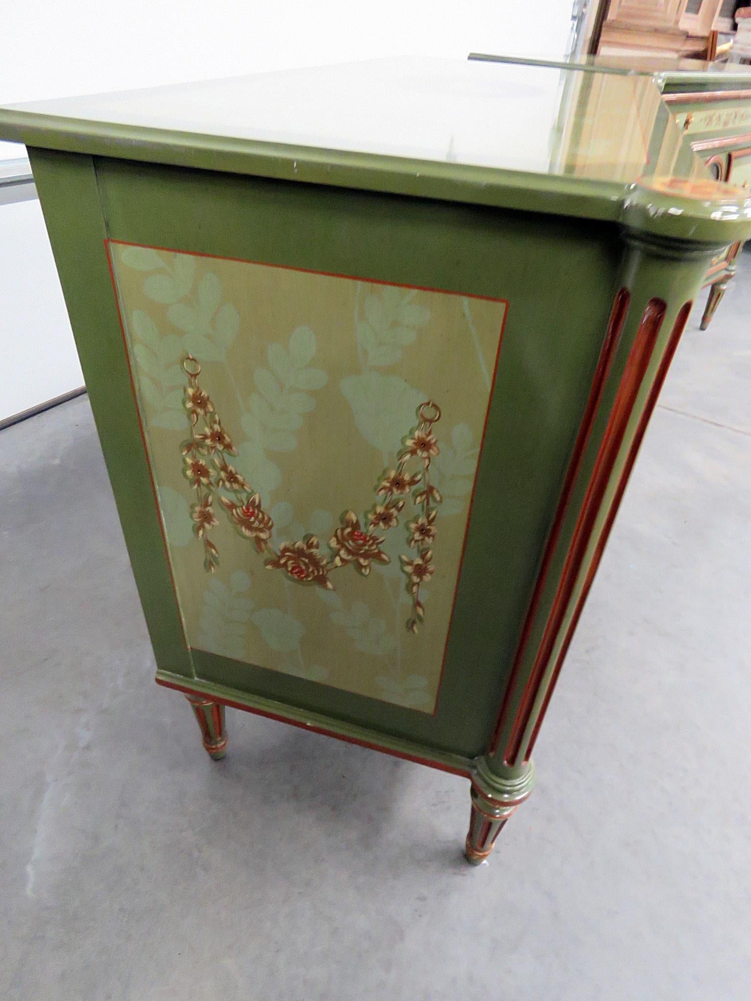 Pair of Maitland Smith Louis XVI Style Commodes In Good Condition In Swedesboro, NJ