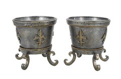 Pareja De Maceteros Metálicos Maitland Smith