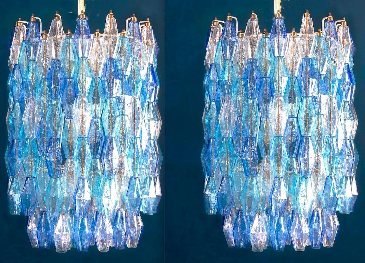 Coppia di maestosi lampadari Poliedri color zaffiro in vetro di Murano in vendita 8