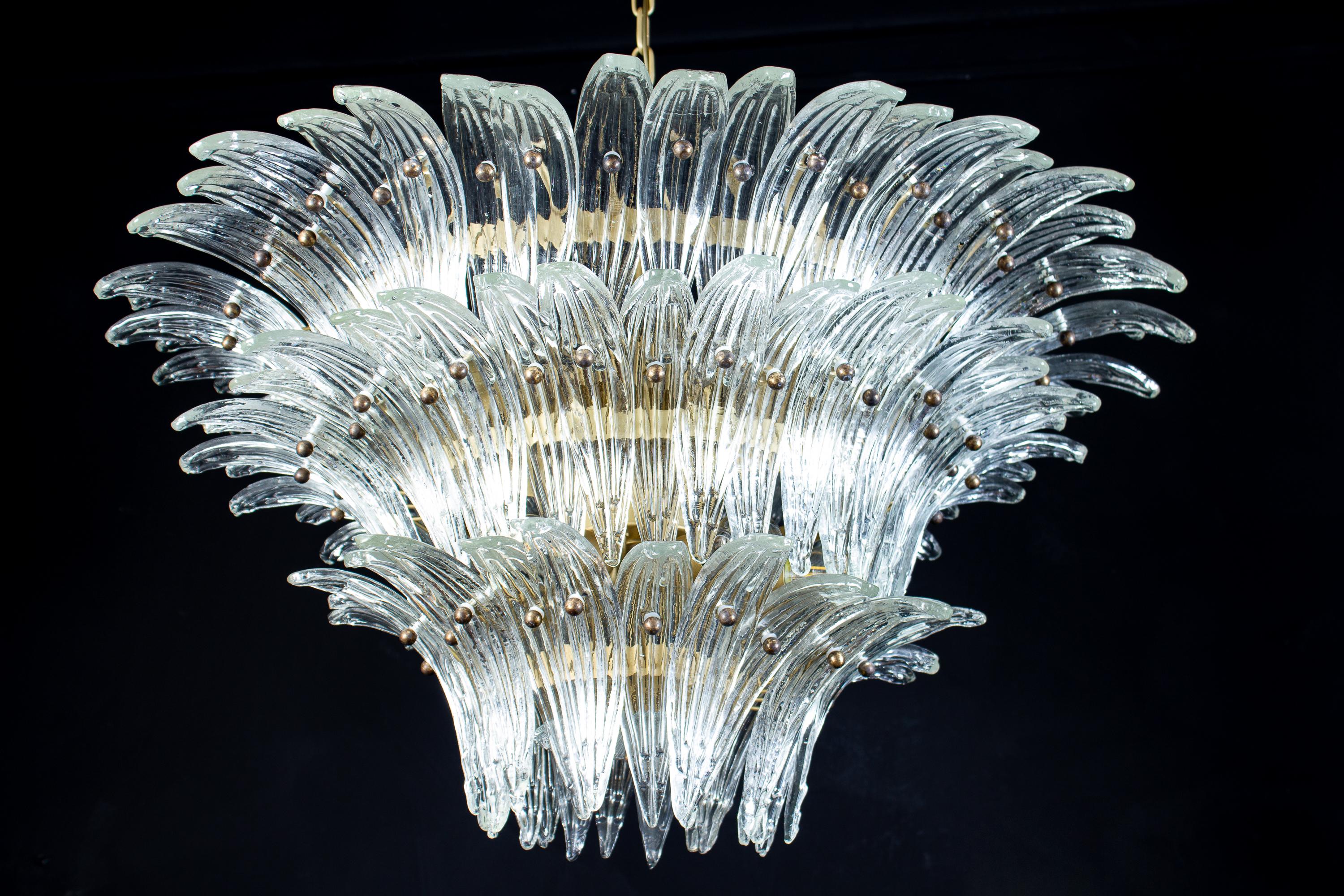 Paire de majestueux lustres à palmettes de Murano, années 1970 en vente 6