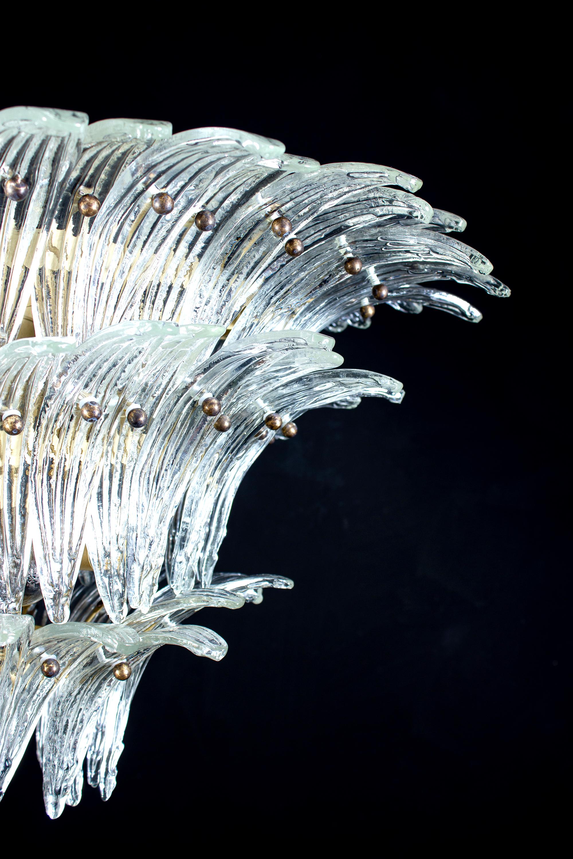 Coppia di lampadari Majestic Murano Palmette, anni '70 in vendita 9