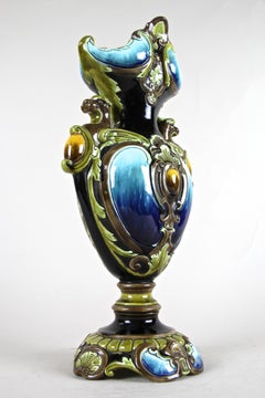 Paar Majolika-Vasen von Julius Dressler, Österreich, um 1885