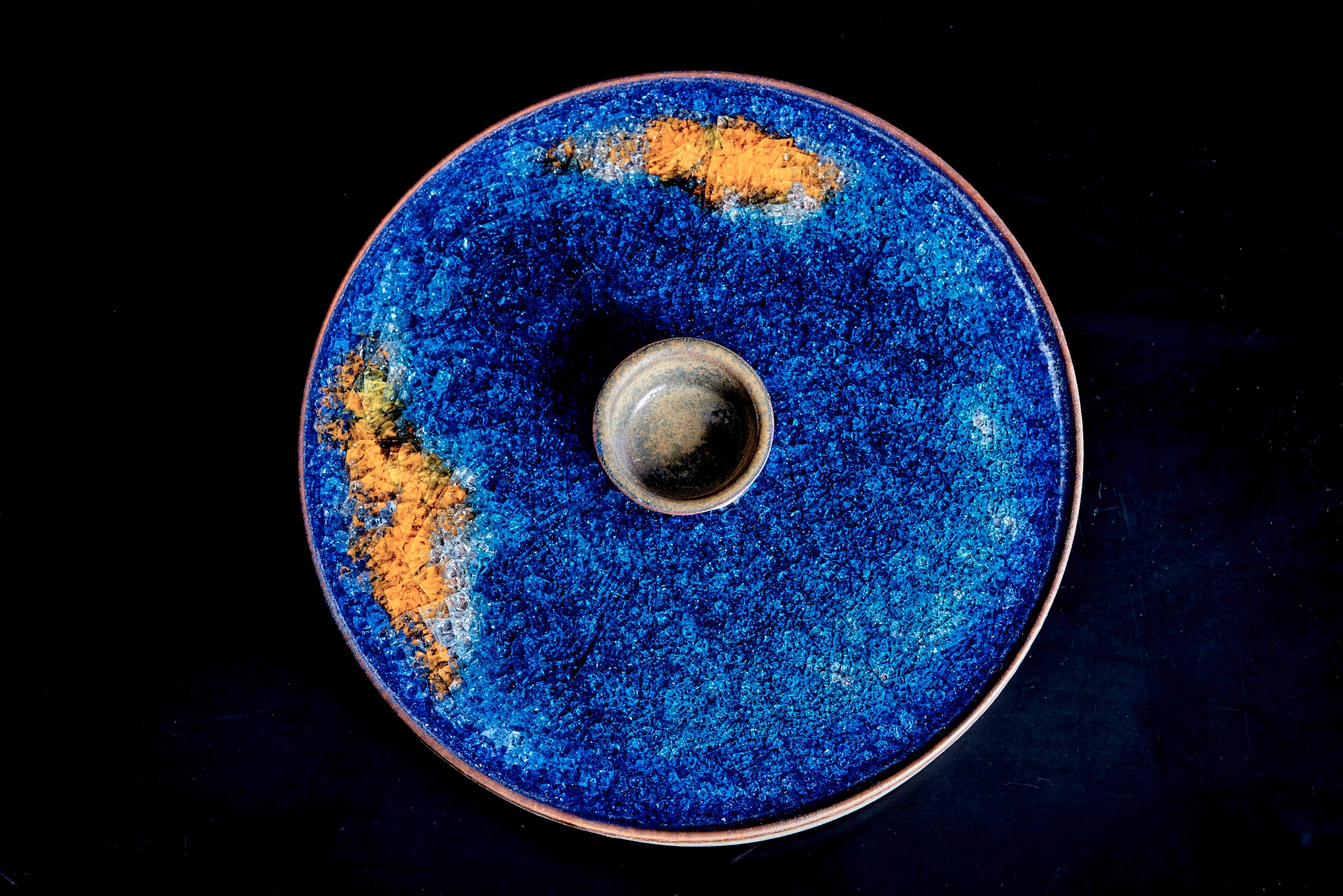 Pair of Majolika-Karlsruhe with melted glass tops For Sale 2