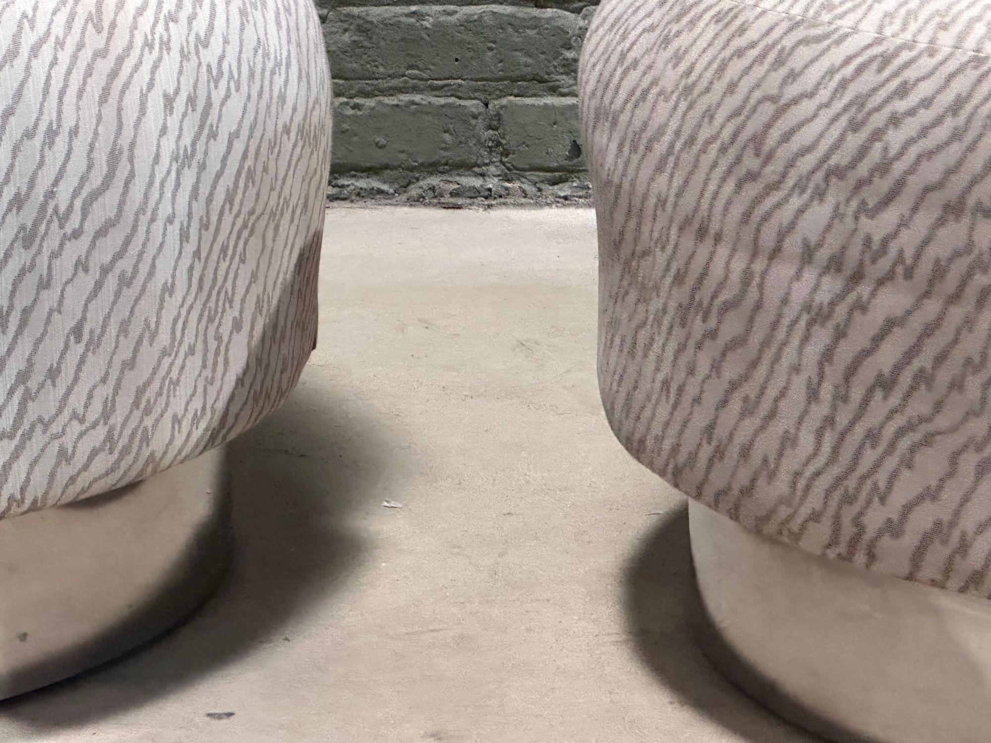 Paire de chaises pivotantes de style Mala, d'après Franco Fraschini, 1970 en vente 6
