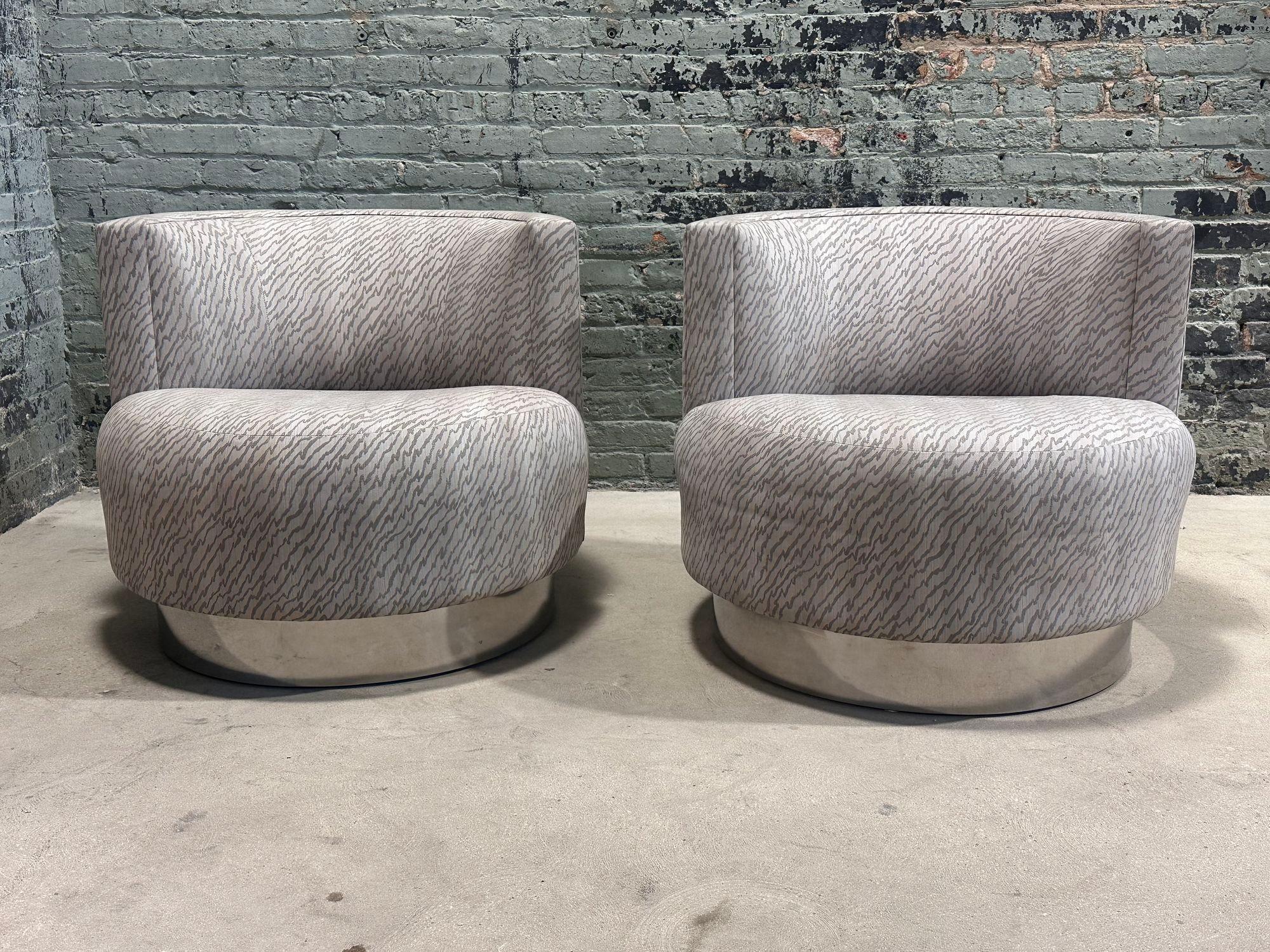 Mid-Century Modern Paire de chaises pivotantes de style Mala, d'après Franco Fraschini, 1970 en vente