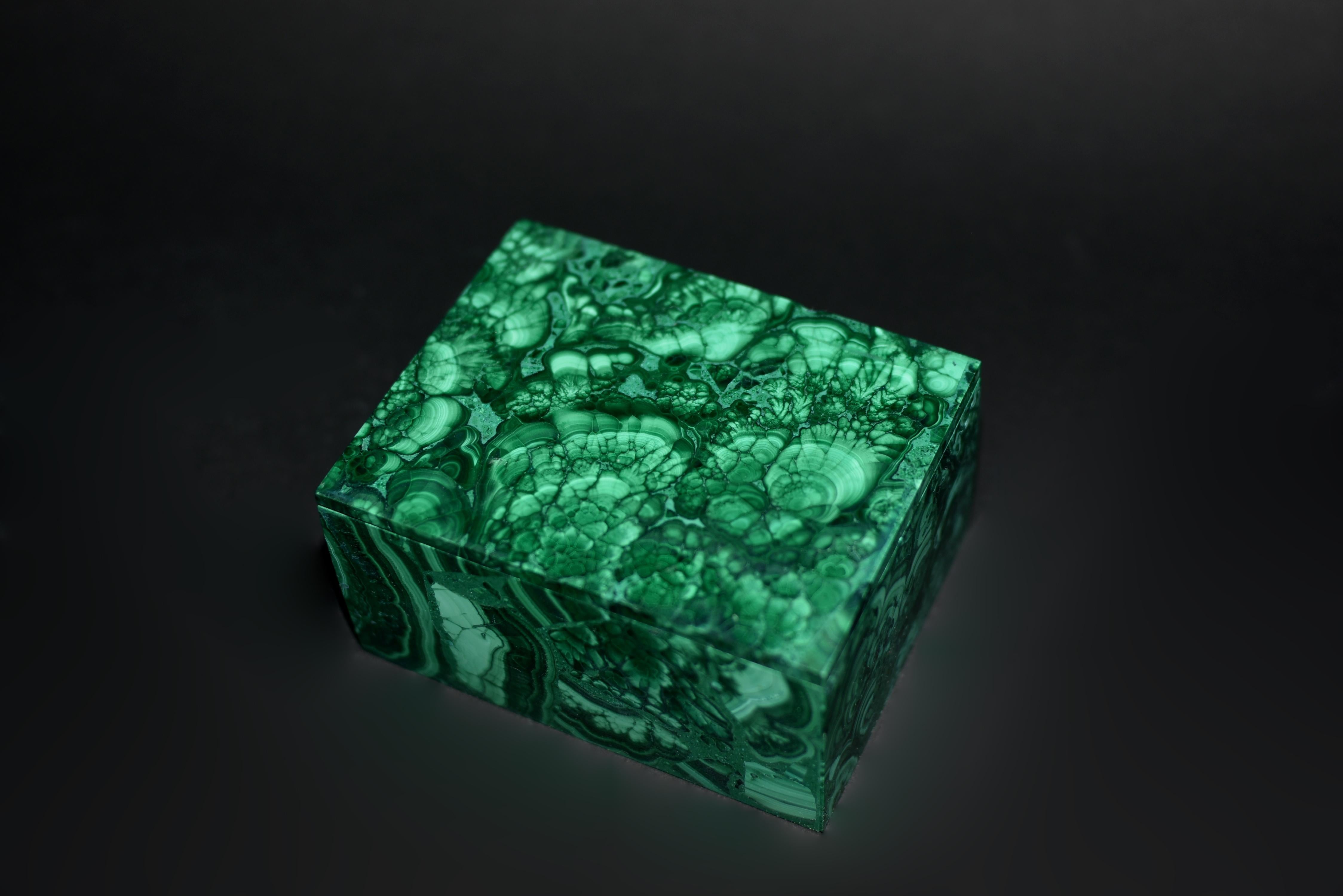 Pair of Malachite Jewelry Boxes 2.5 Lb For Sale 6