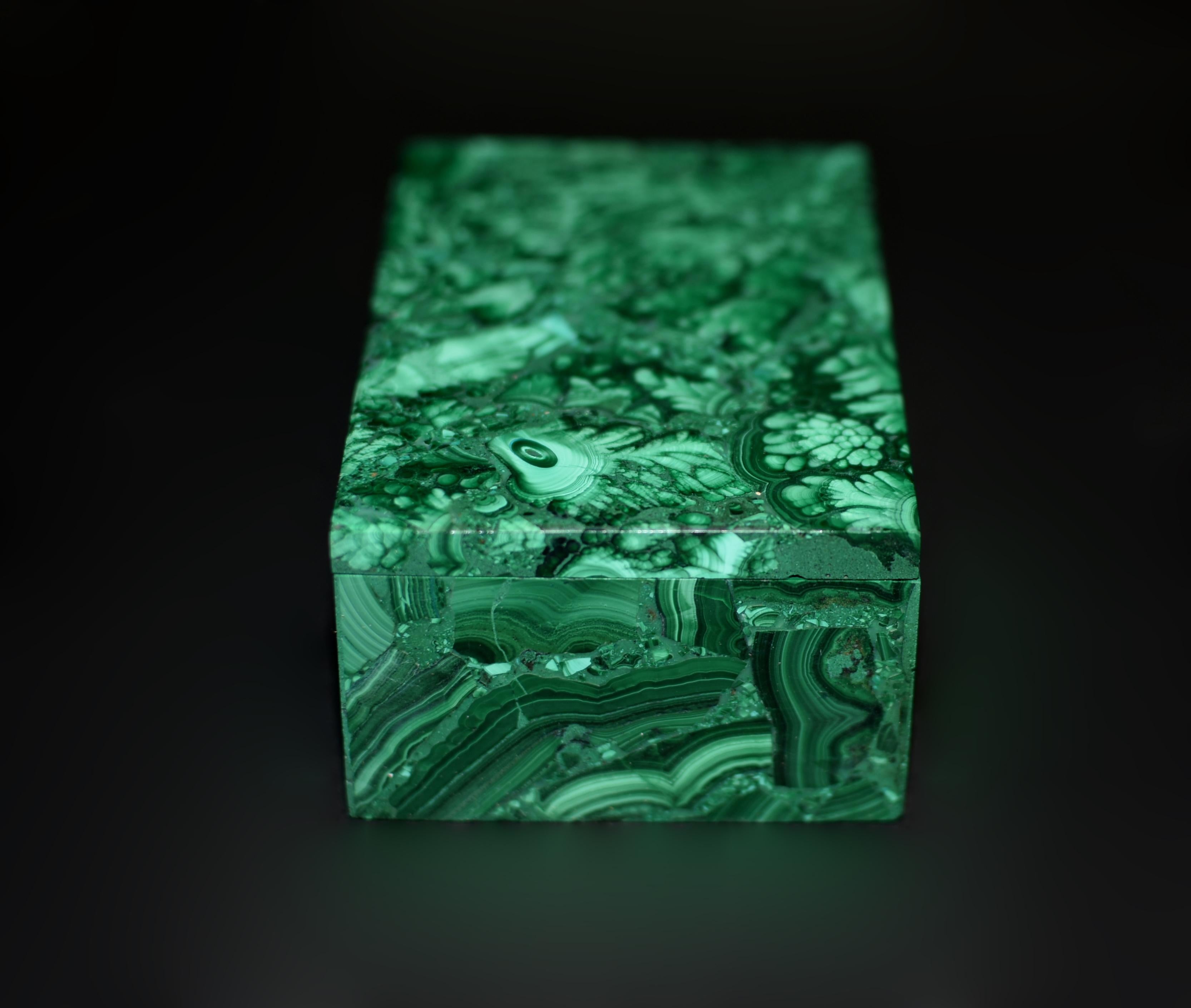 Pair of Malachite Jewelry Boxes Angel Eyes For Sale 8