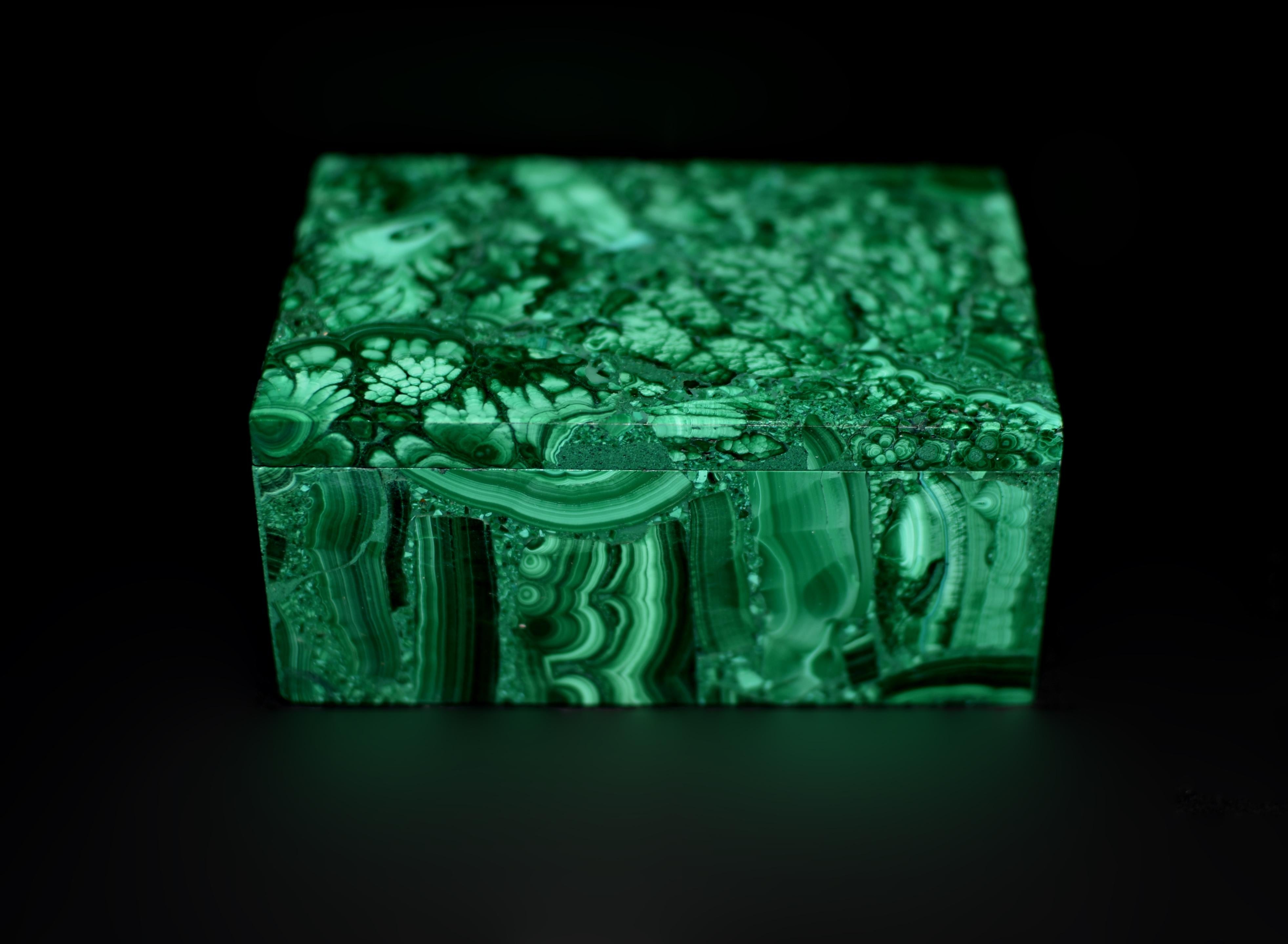 Pair of Malachite Jewelry Boxes Angel Eyes For Sale 9