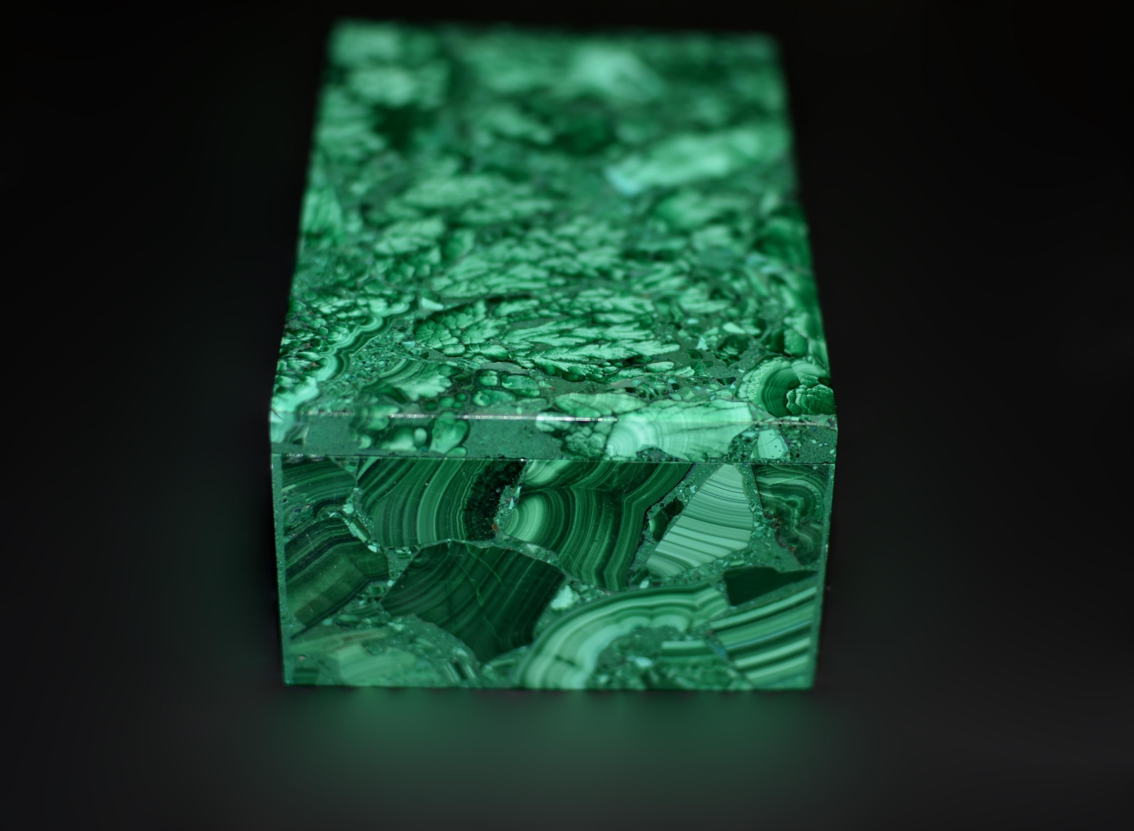 Pair of Malachite Jewelry Boxes Angel Eyes For Sale 11