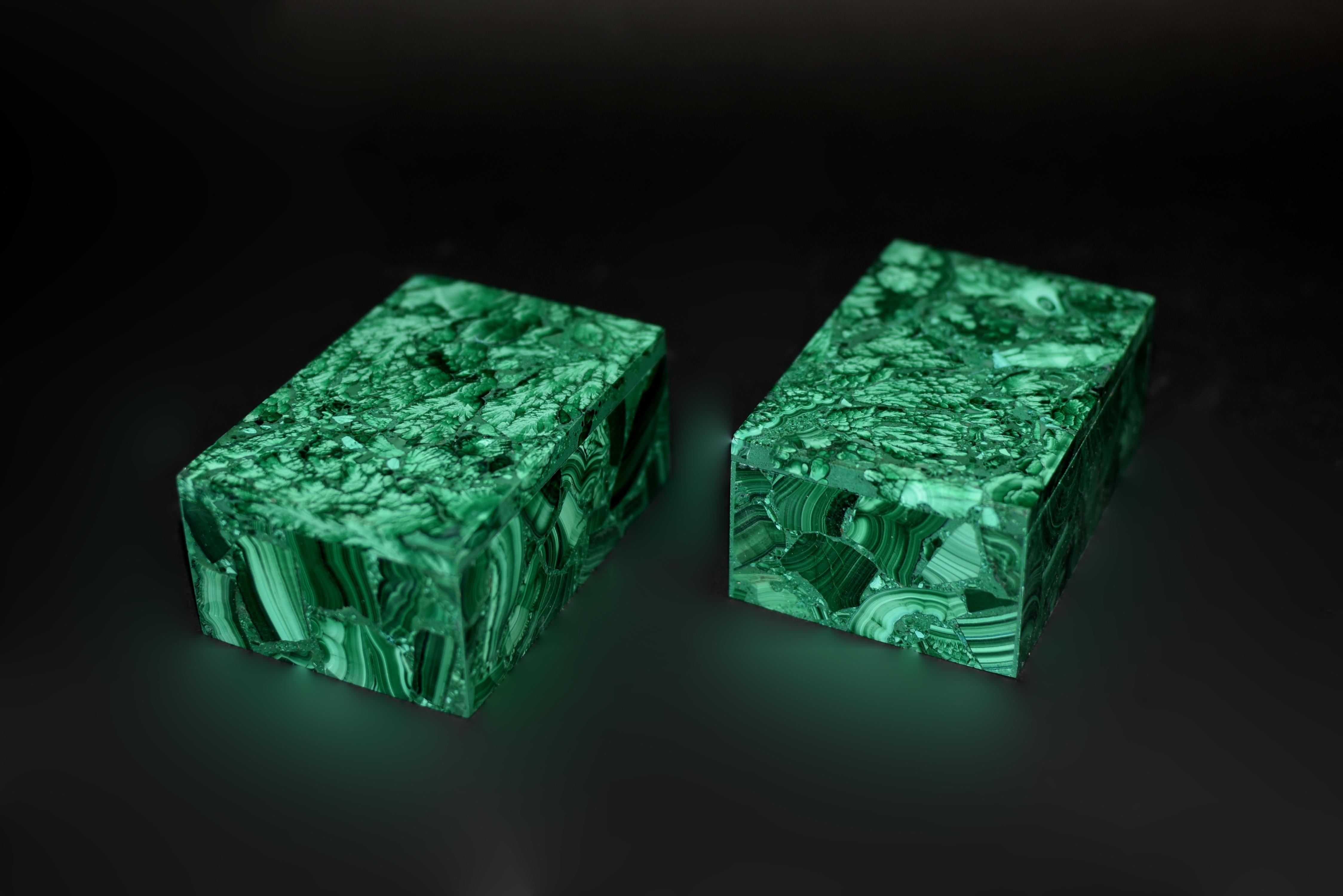 Contemporary Pair of Malachite Jewelry Boxes Angel Eyes For Sale