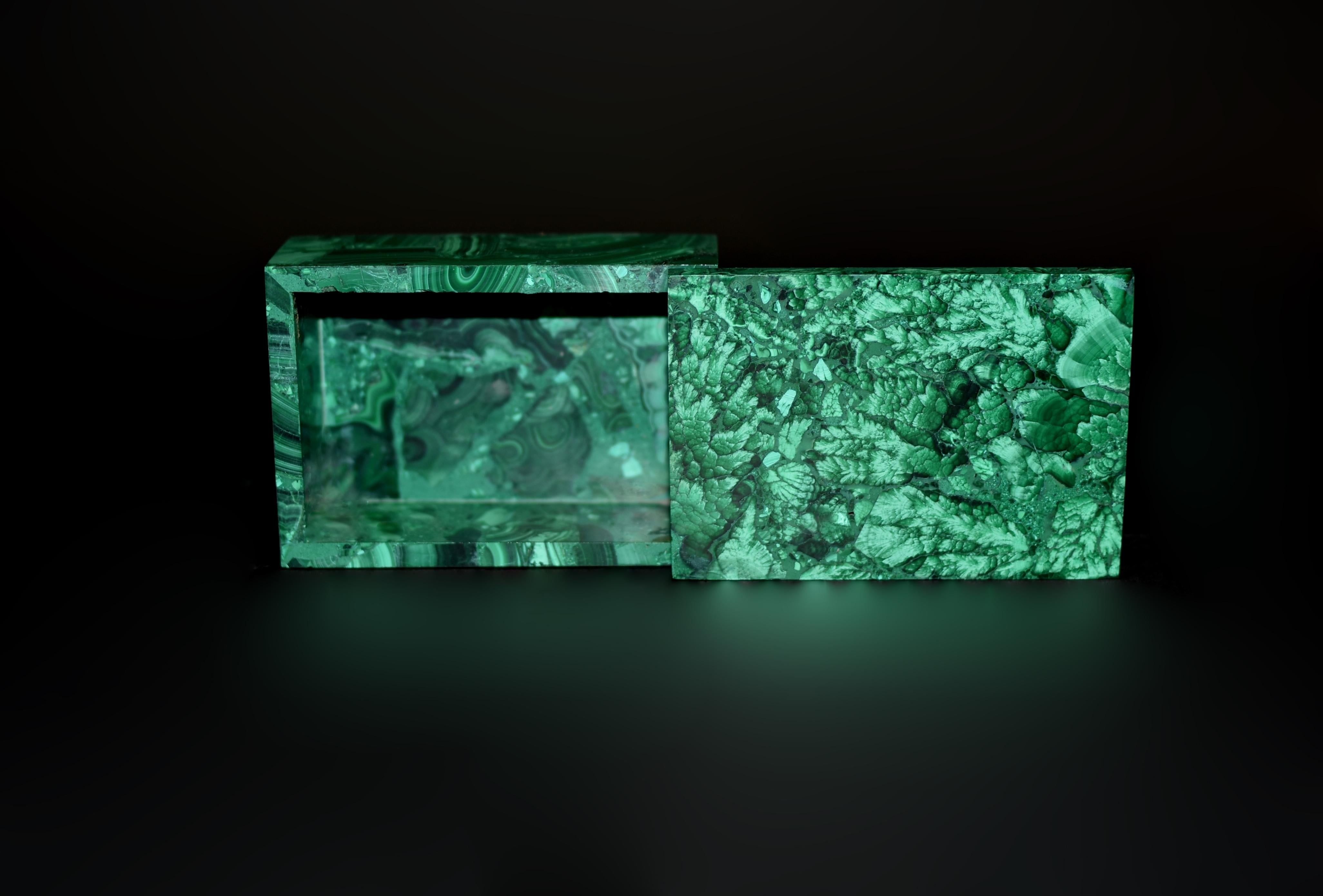 Pair of Malachite Jewelry Boxes Angel Eyes For Sale 2