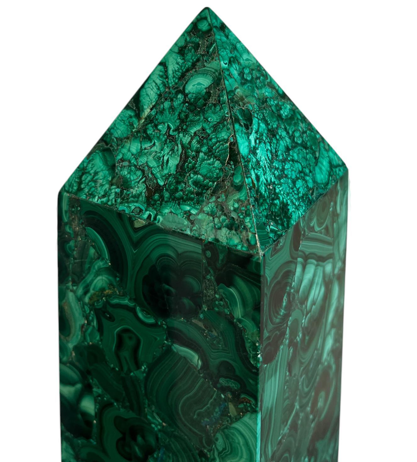 Paire d'obélisques malachite en vente 3
