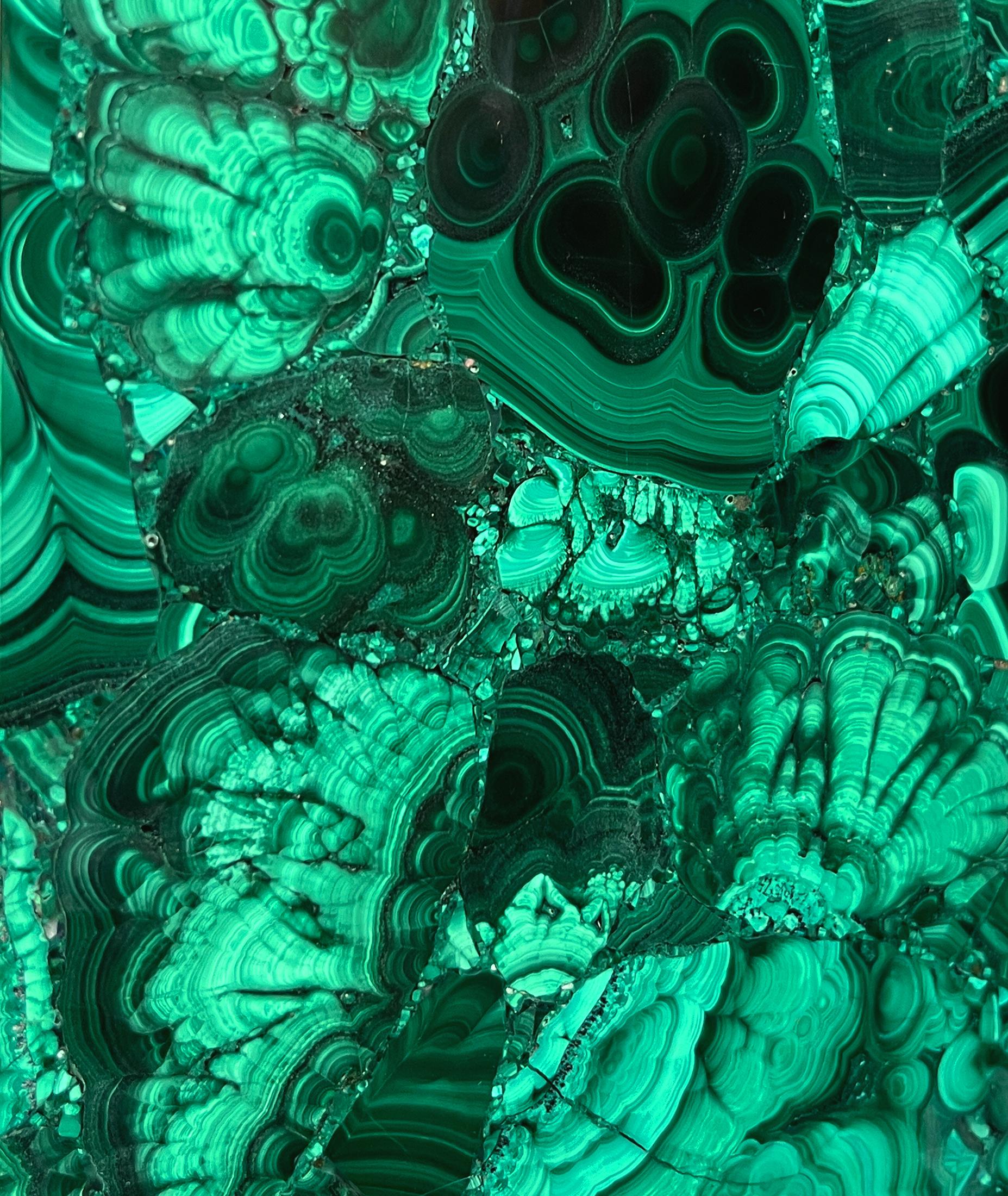 Paire d'obélisques malachite en vente 4