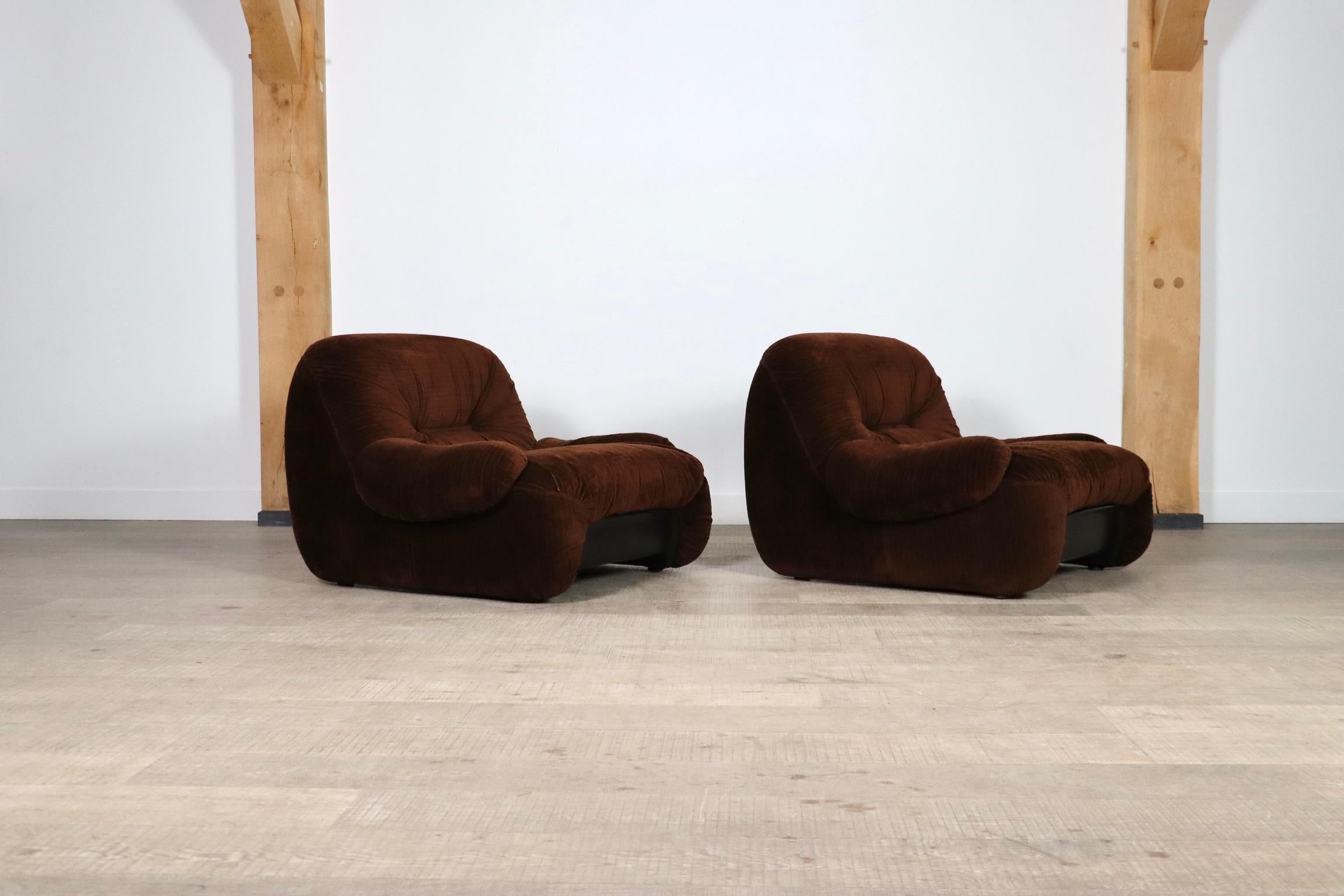 Pair Of ‘Malù’ Lounge Chairs In Brown Corduroy Upholstery By Diego Mattu For 1P 7