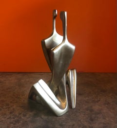 Pareja de esculturas Hombre y Mujer de bronce patinado de Itzik Ben Shalom