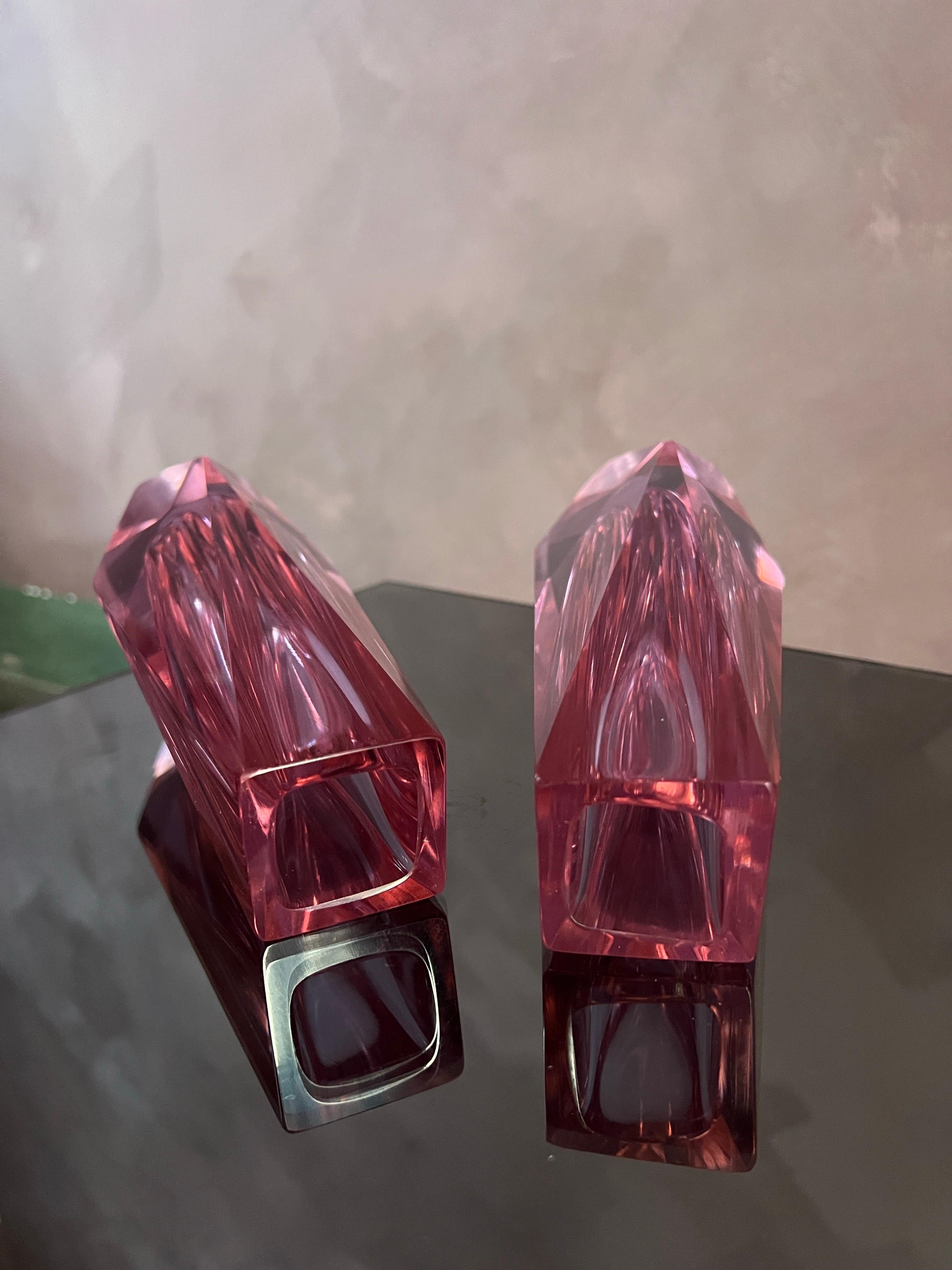 Mid-Century Modern Pair of Mandruzzato Murano Sommerso violet Faceted Art Glass Vases, Italy 60s For Sale