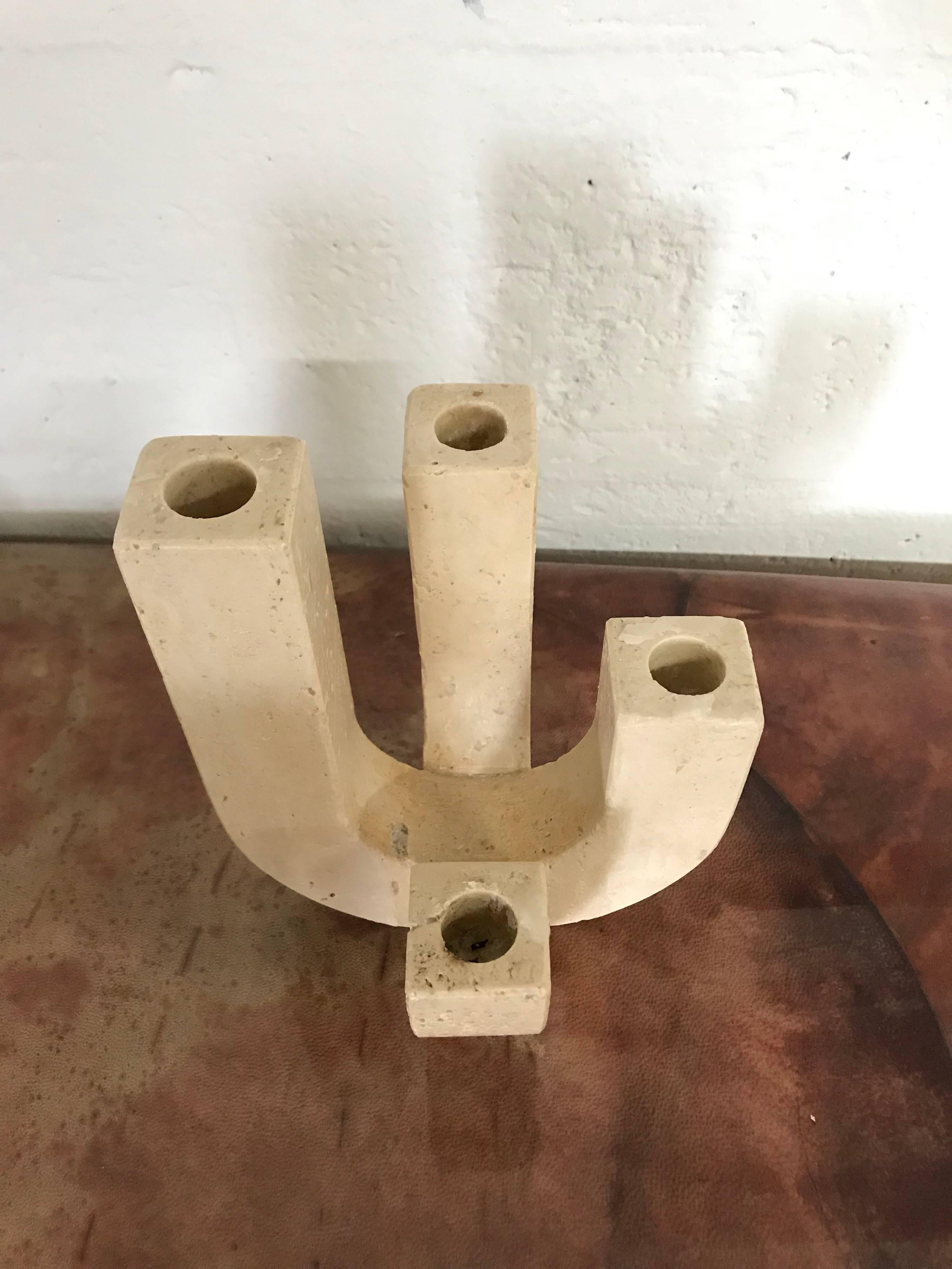 Pair of Mangiarotti Style Travertine Candelabras by Raymor In Excellent Condition In Miami, FL
