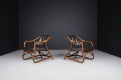 Coppia di sedie da salotto "Manilla" in bambù e pelle di Horsnæs, Danimarca anni '60