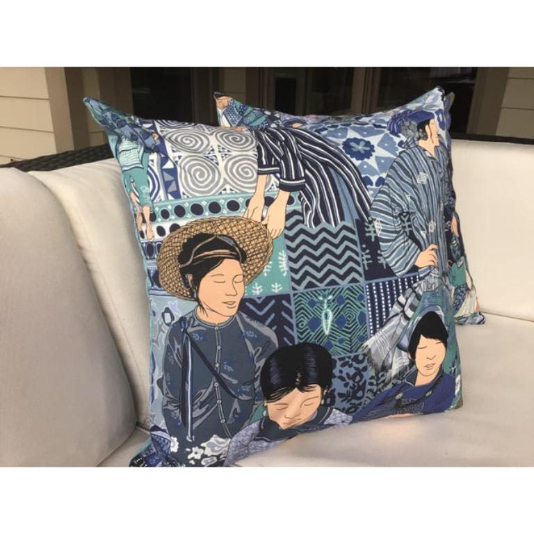 Américain Paire de coussins de toilette multicolores Manuel Canovas 