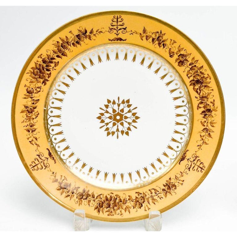 Pair of Manufacture de Sevres Gilt Porcelain Dessert Plates, 18151824 For Sale at 1stDibs