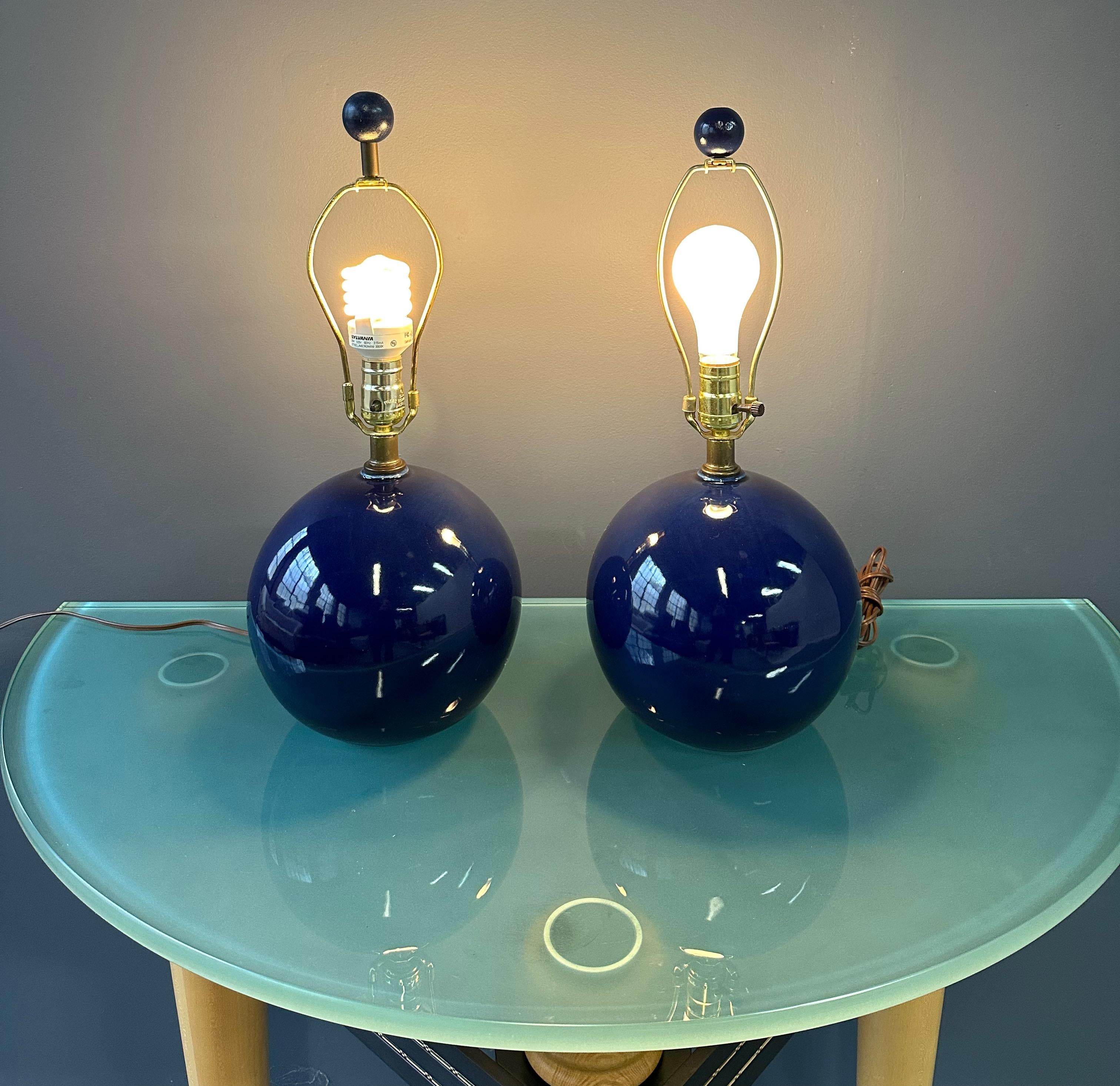 Mid-Century Modern Pair of Mar-Kel Lighting Spherical Blue Glazed Ceramic Lamps Mid Century