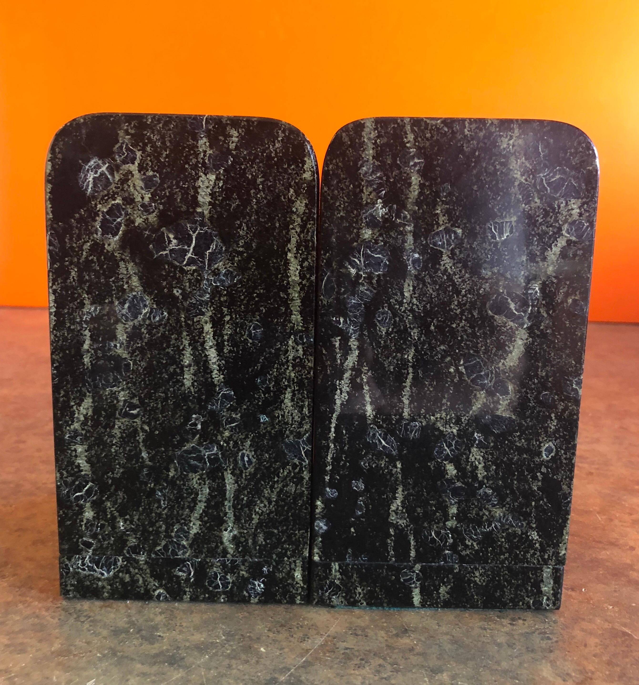 Bronze Pair of Marabou Stork Art Deco Bookends in the Style of Marcel-Andre’ Bouraine