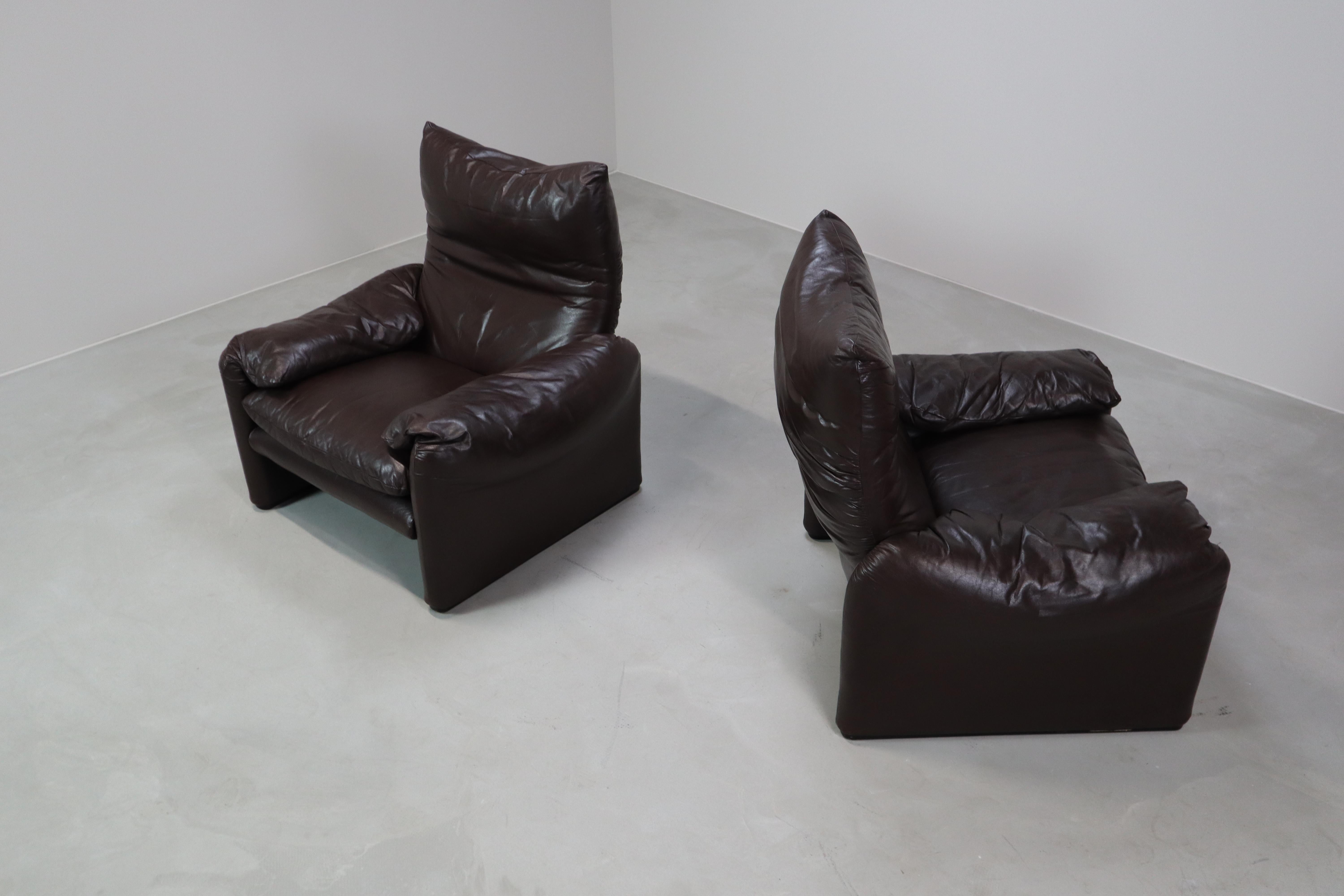 Pair of Maralunga leather armchairs by Vico Magistretti for Cassina, 1974. In Good Condition For Sale In Langemark-Poelkapelle, BE