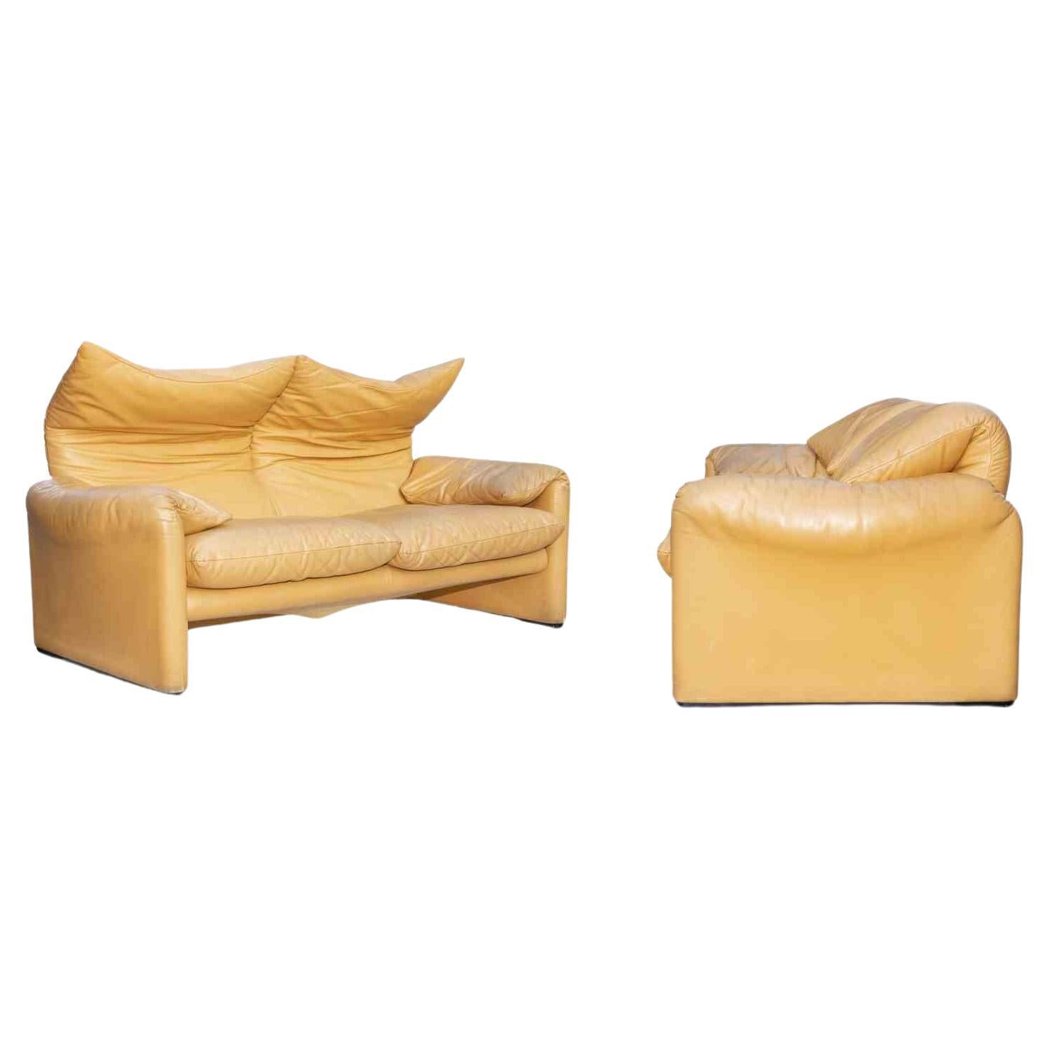 Pair of Maralunga Sofas by Vico Magistretti for Cassina, Italy, 1970s