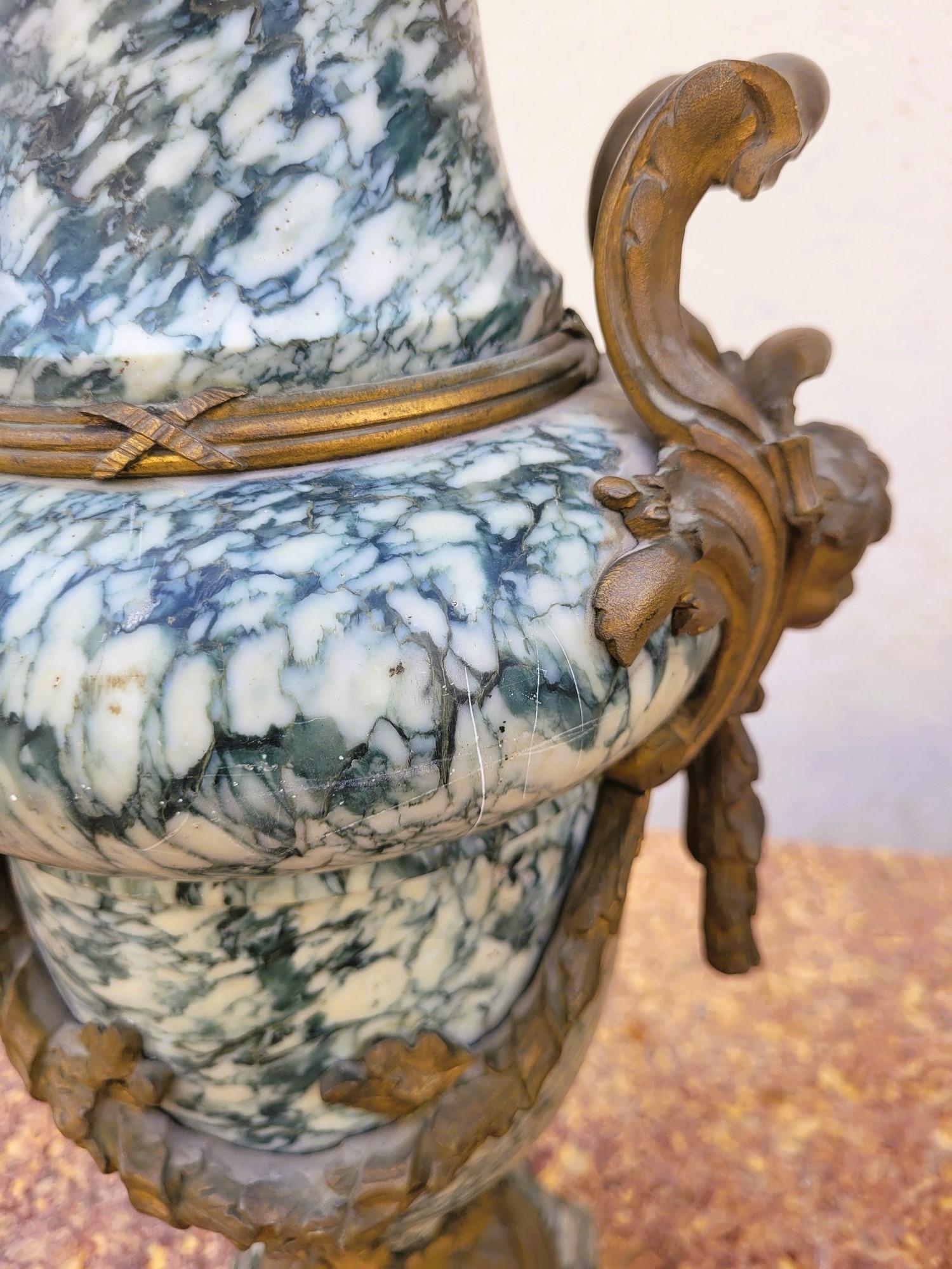 Napoleone III Coppia di cassette in marmo e bronzo, XIX secolo in vendita