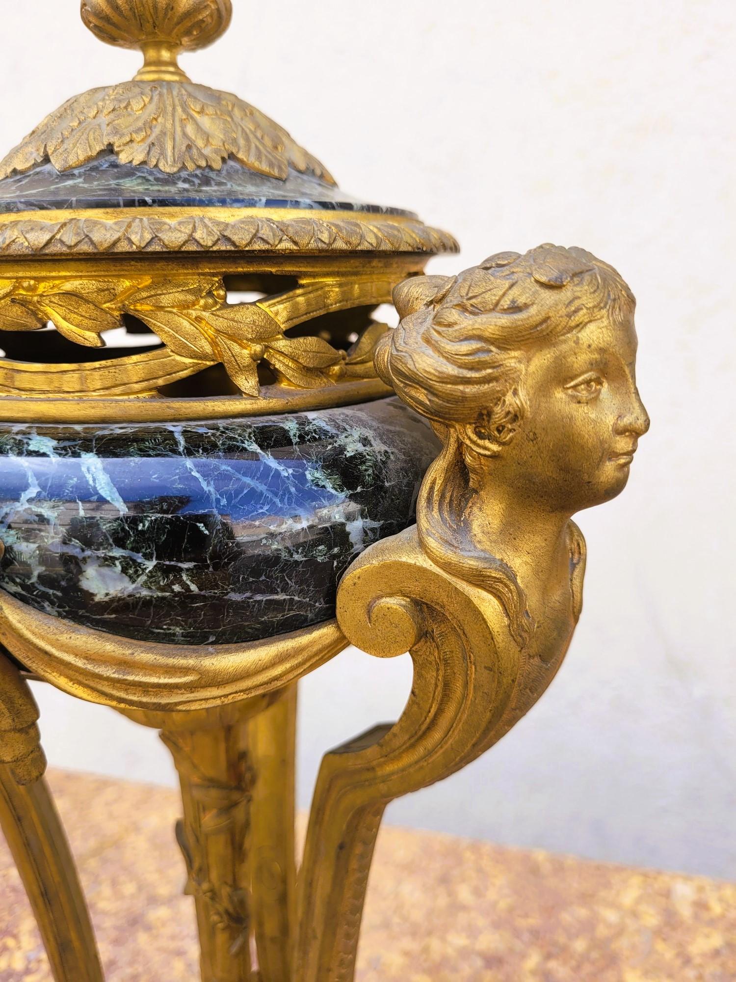 Napoleone III Coppia di cassette in marmo e bronzo, XIX secolo in vendita