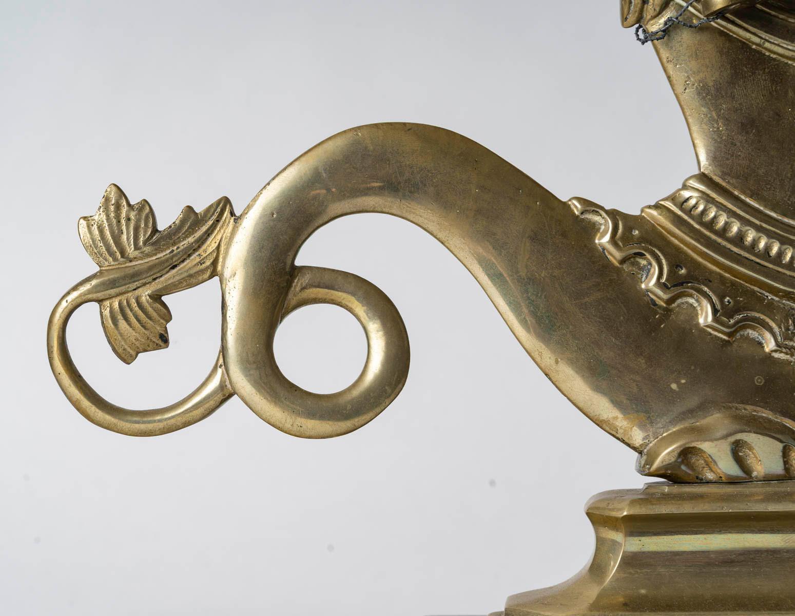 Pair of Marble and Bronze Lamp Bases, 20th Century. In Good Condition For Sale In Saint-Ouen, FR