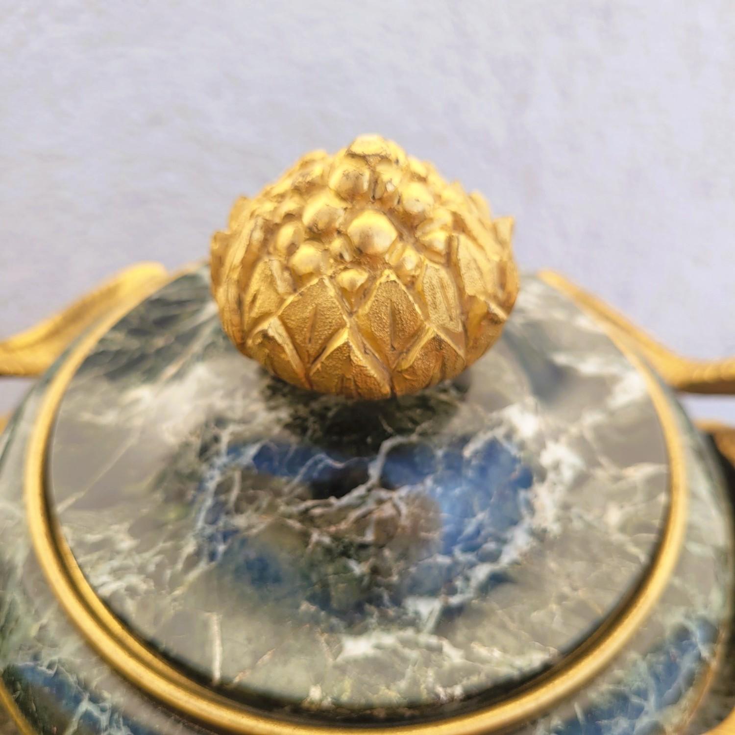 Par De Cassolettes De Mármol Y Bronce Dorado, Napoleón III, Siglo XIX en Bueno estado para la venta en MARSEILLE, FR